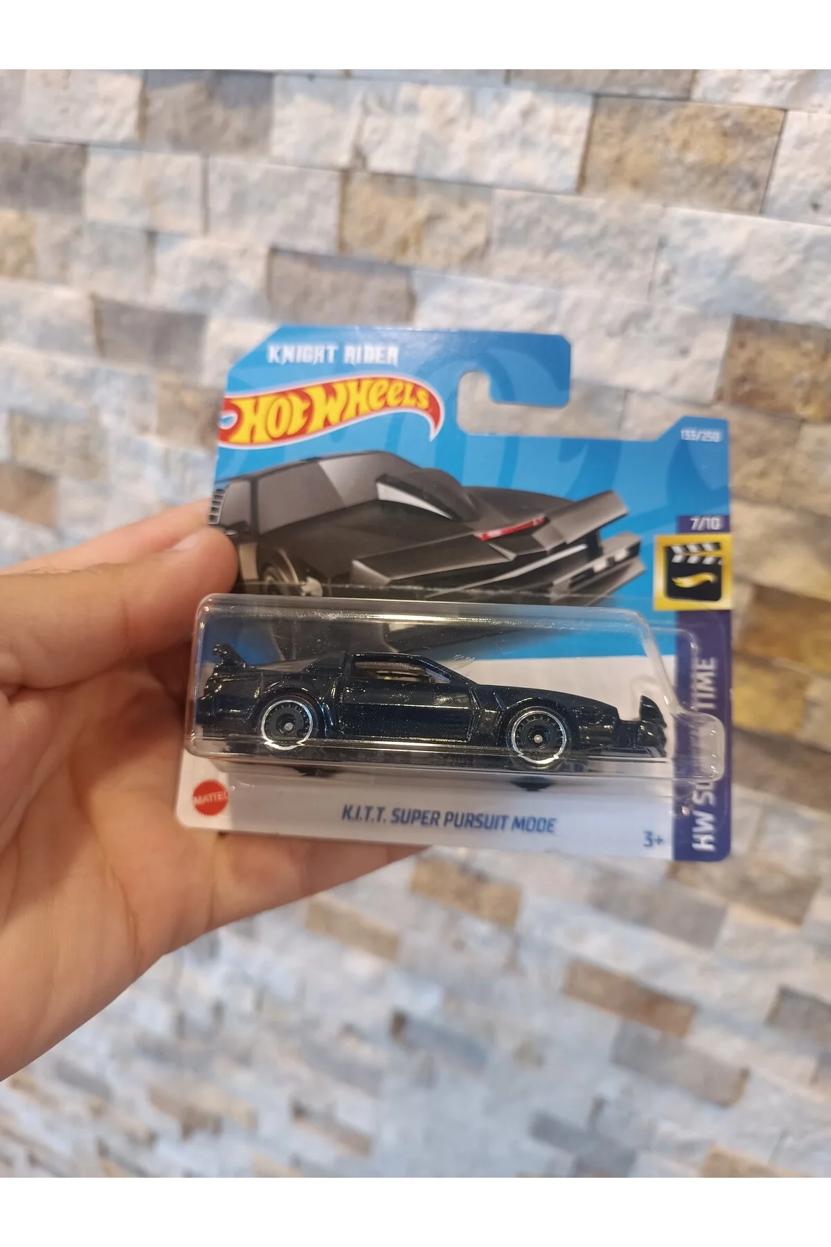 ماشین اسباب بازی 2022 چرخ های داغ K. I. T. SUPER PURSUIT MODE HCV39 کارت کوتاه HOT WHEELS