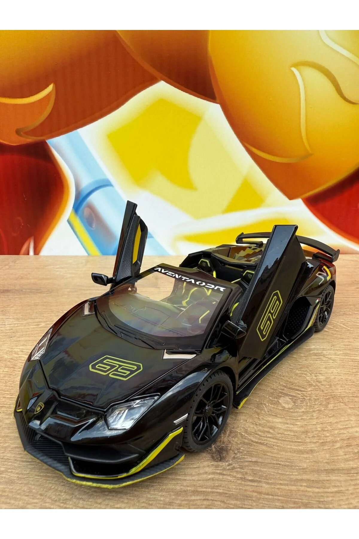 مدل خودرو LAMBORGHINI AVENTADOR SVJ DIECAST MODEL CAR VOICE DOORS OPEN LAMBORGIHINI ماشین سیاه scntoys