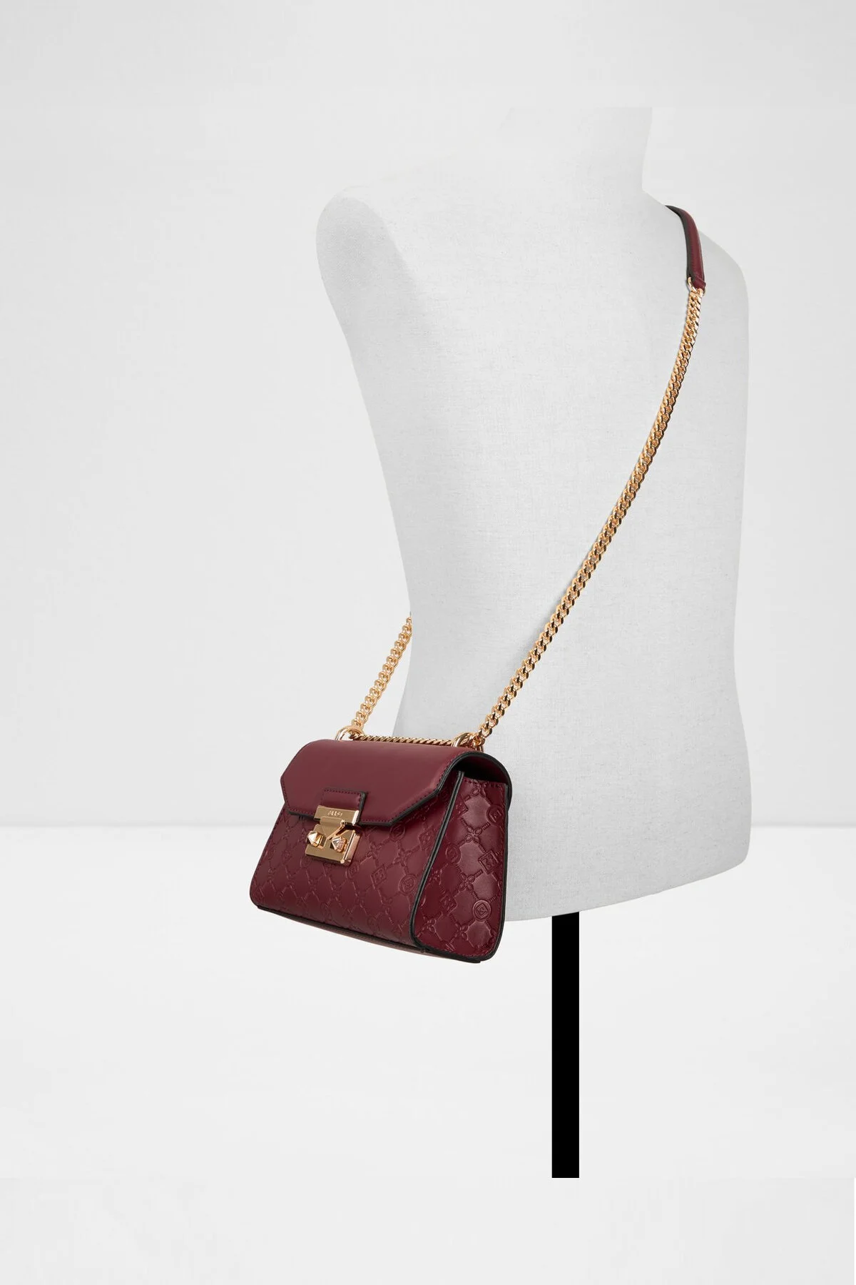 کیف شانه ای CRELALLE زنانه با دسته زنجیر بسته فلزی CLARET RED CROSSBODY Aldo