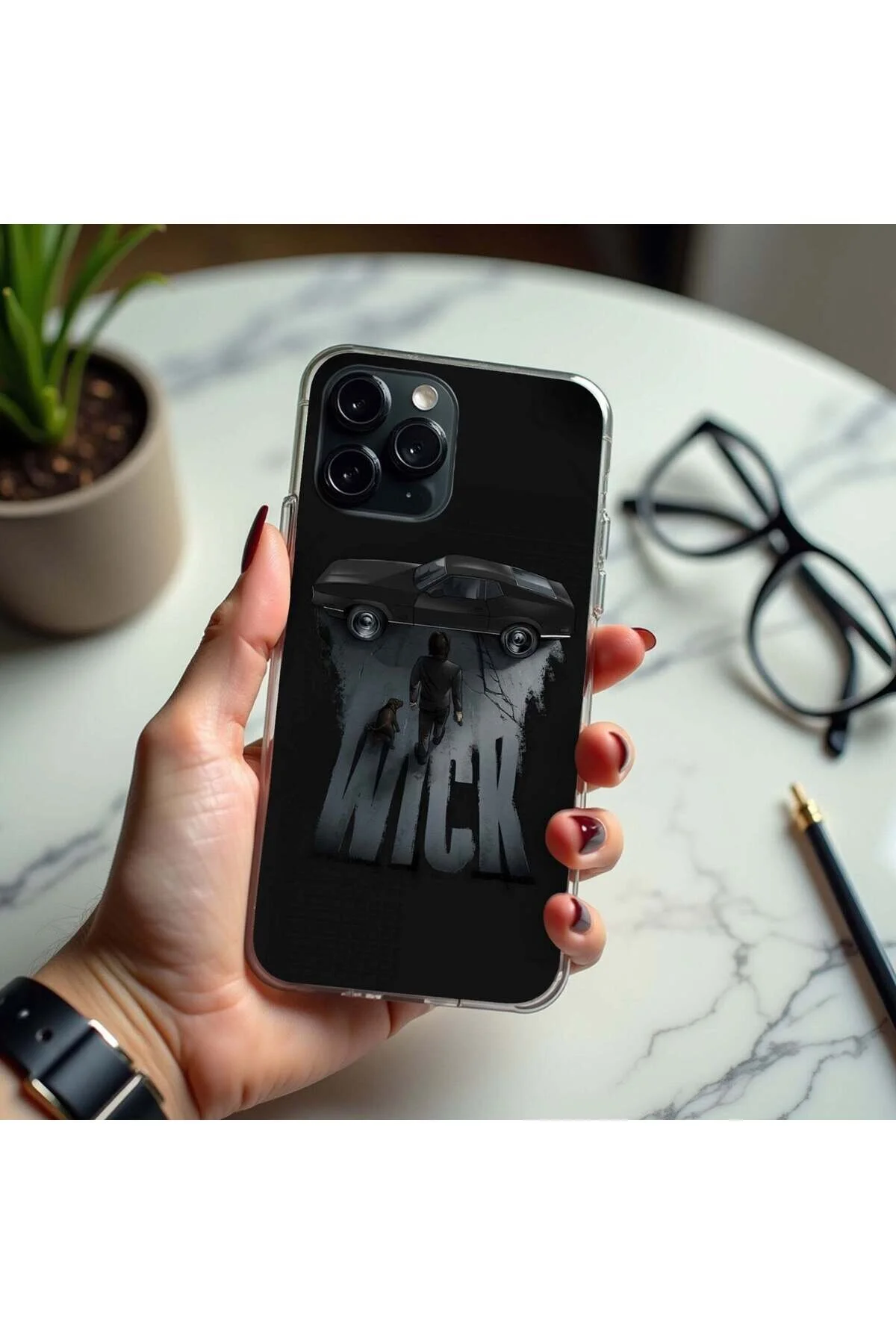 کاور و قاب JOHN WICK 667 سیلیکونی شفاف با طراحی ممتاز محافظ دوربین سازگار آیفون 11 Clenq Cases