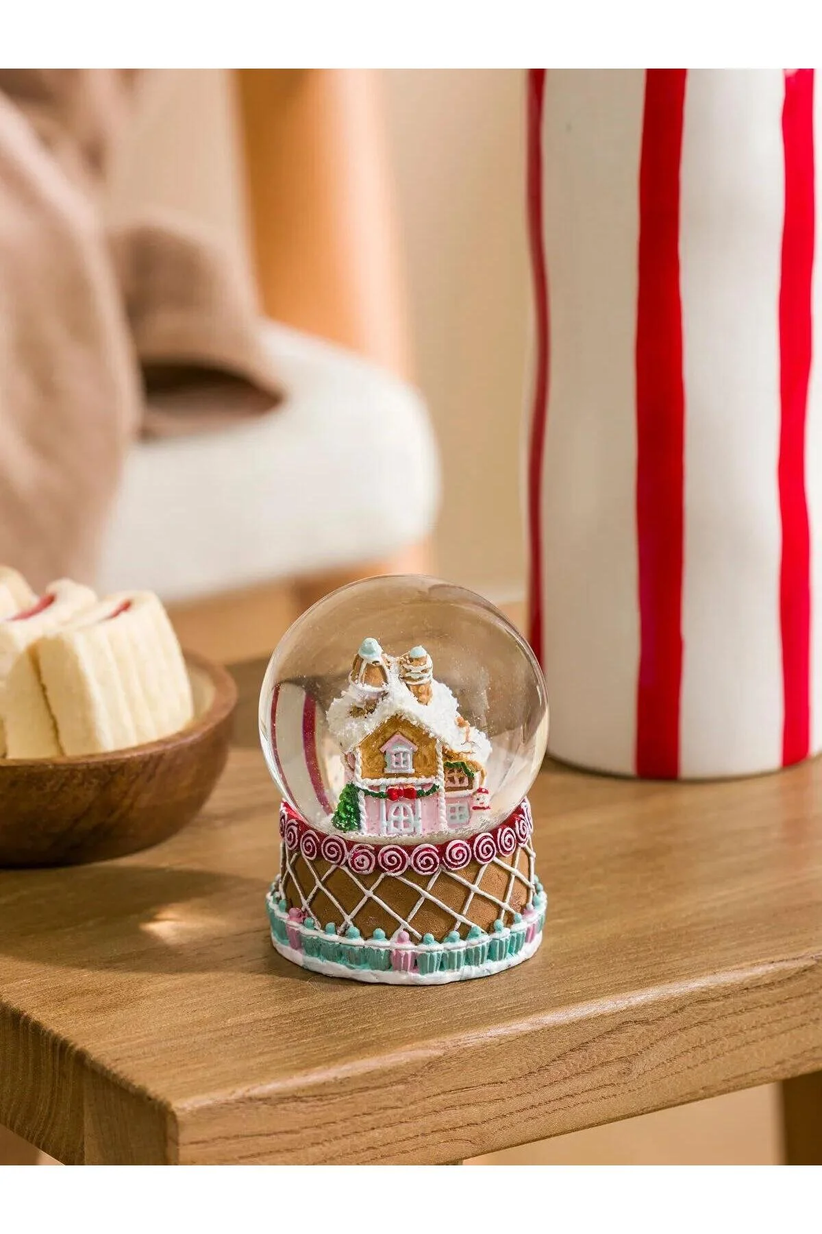 گوی برفی LCW SNOW GLOBE با تم سال نو 9 سانتی متری W5 از ترکیه LC Waikiki