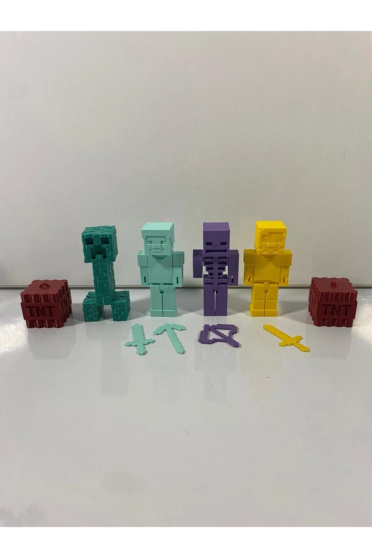 اسباب بازی های فیگور شخصیت MINECRAFT FIGURE TOY 10 PIECES دست و پاهای مرد متحرک هستند کاراکترهای 12 14 سانتی متر smilechild