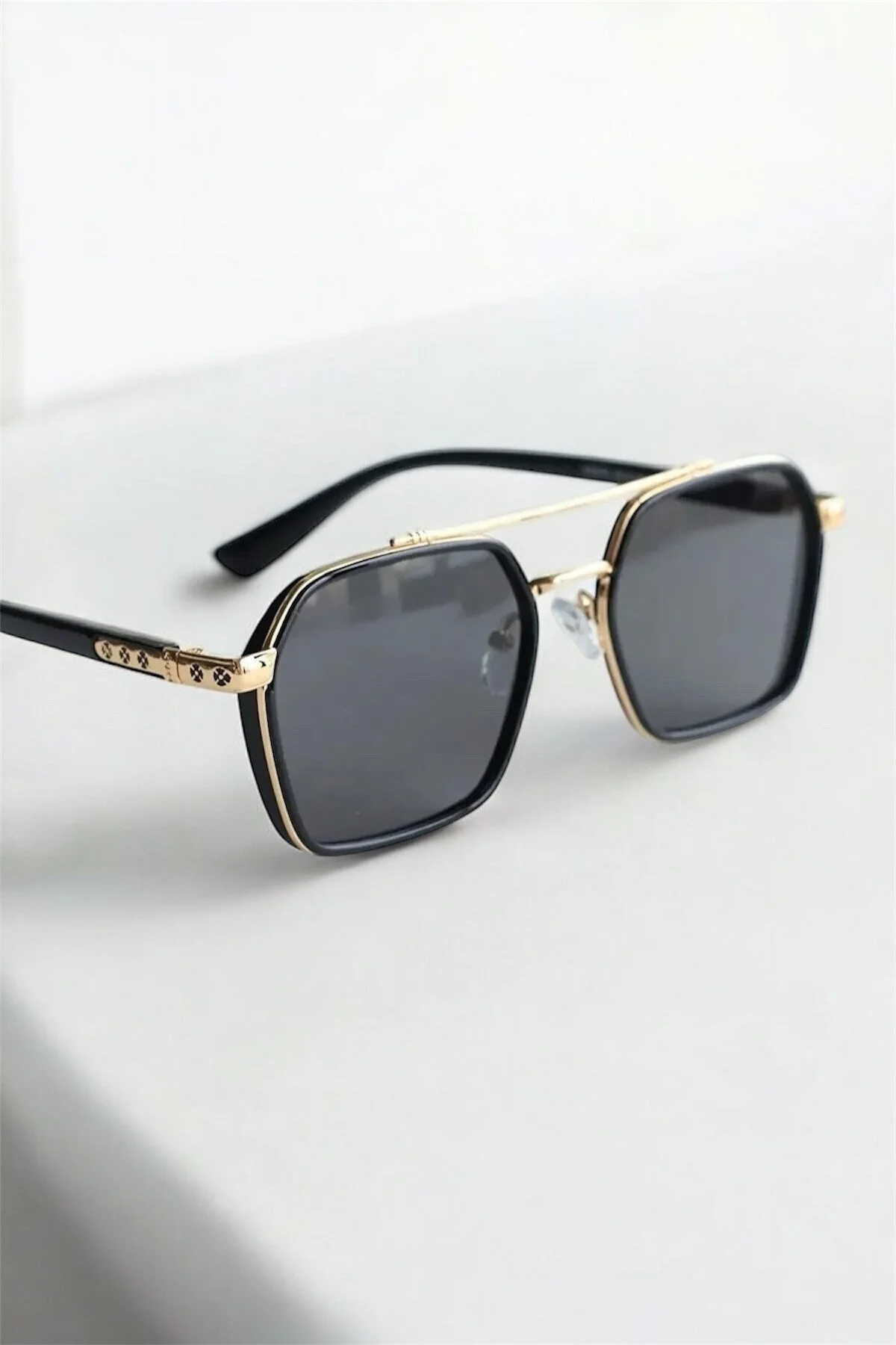عینک آفتابی ECS BLACK FALLE GOLD SOSTER اورجینال MACERATİ