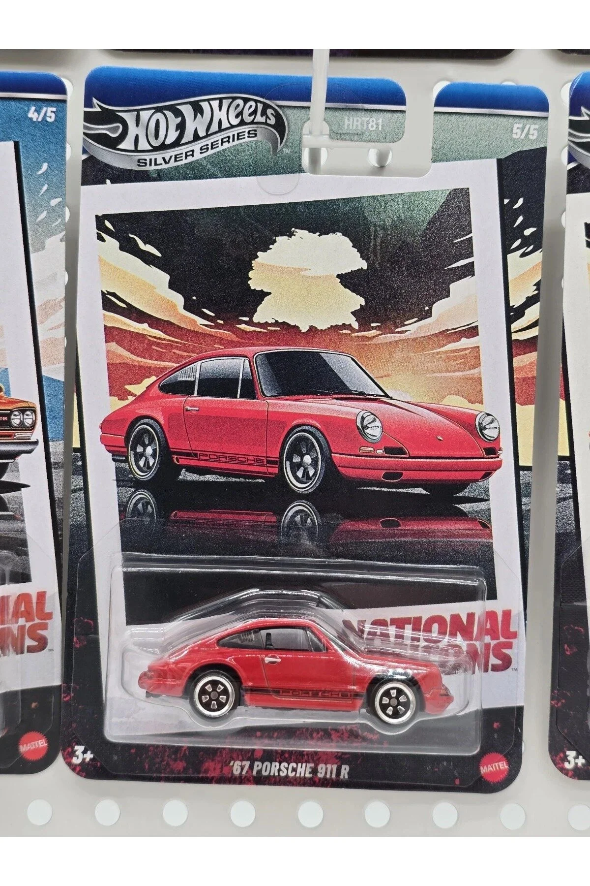 ماشین اسباب بازی مجموعه نقره ای های ملی 6 SET PORSCHE 911 R CHASE حاوی یک بسته ویژه HOT WHEELS