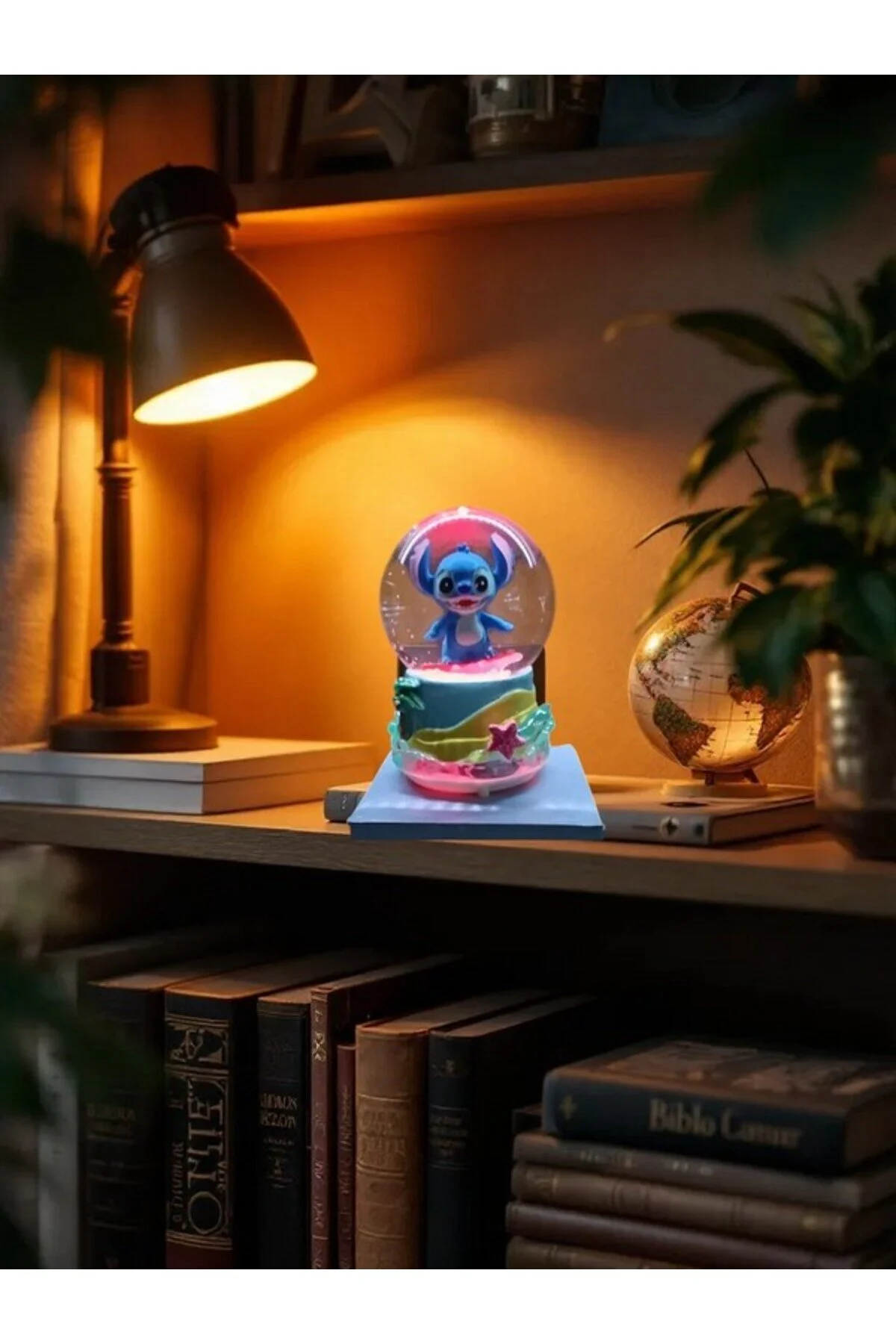 گوی برفی روشنایی 10CM 8CM رنگ ​​آبی پایه زرد STITCH SNOW GLOBE از ترکیه Online