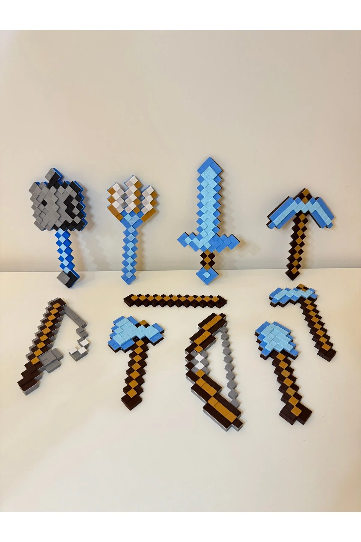 اسباب بازی های فیگور دیگر ست کامل MINECRAFT 10 تکه شمشیر کمان نیزه تبر میله ماهیگیری بیل گرز کلنگ چوب 13 16 سانتی متری You Toys