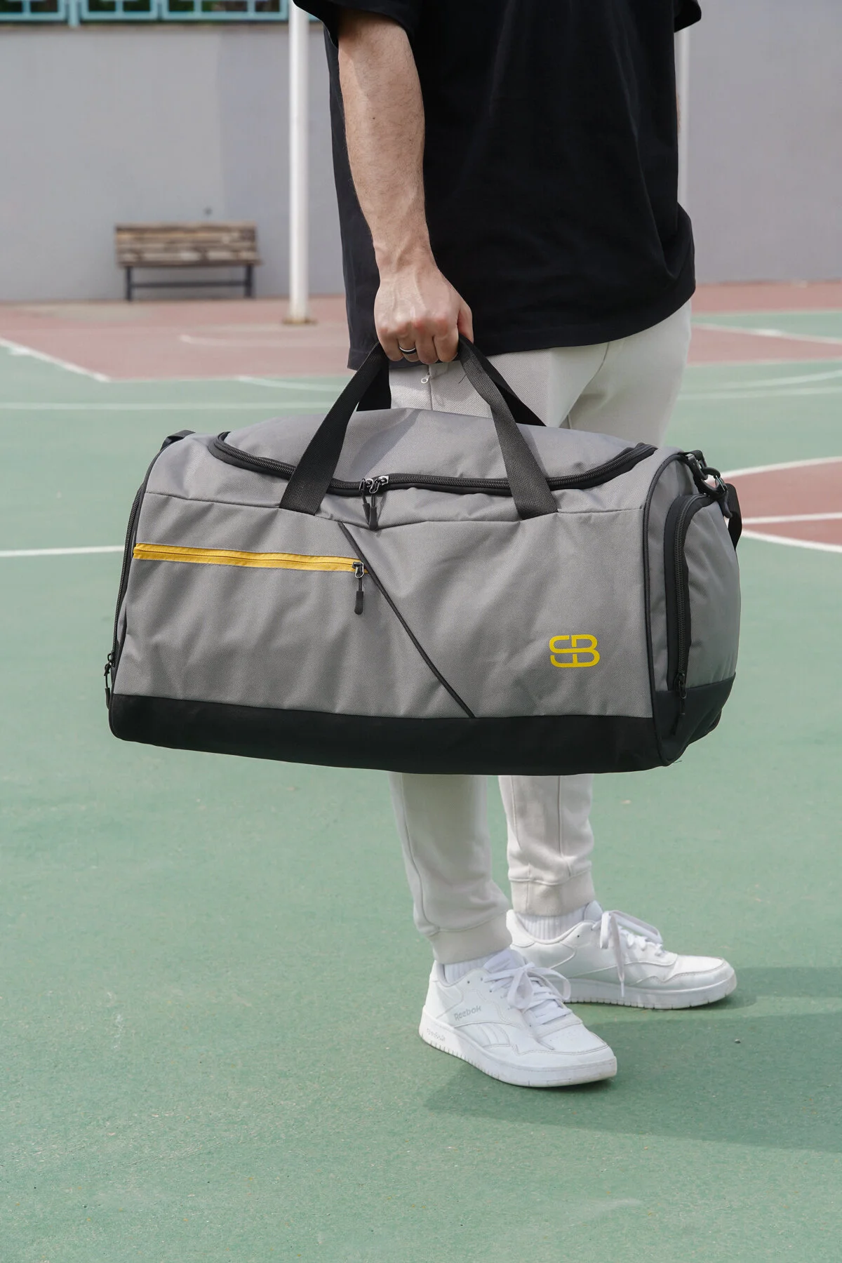 کیف اسپرت 54 لیتری با بخش‌های ویژه برای کفش و ترموس Solo Bag