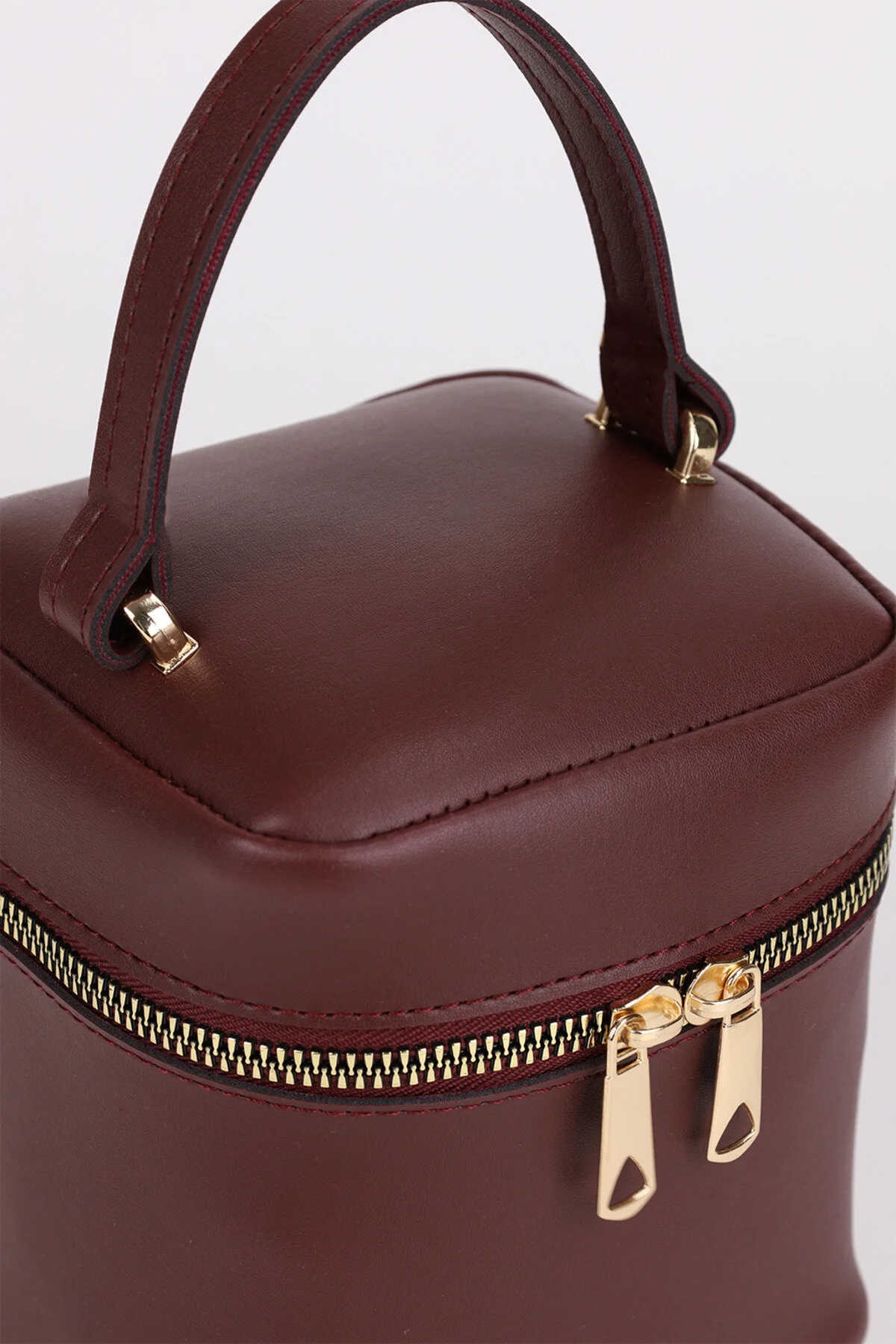 کیف شانه ای زنانه CLARET RED BOX CROSS STRAP HAND AND SHOULDER BAG REBORN NOTHING