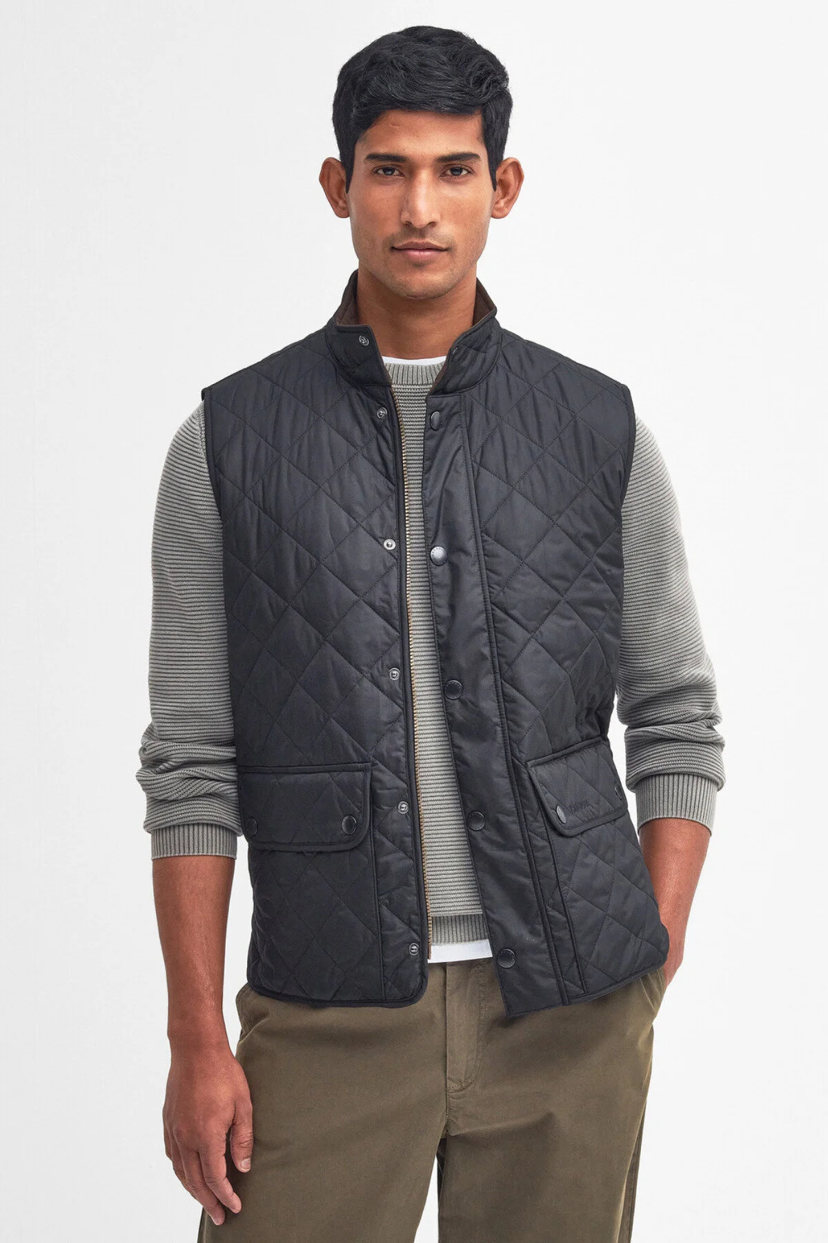 جلیقه NEWDALE KAPITONE VEST NY71 NAVY Barbour