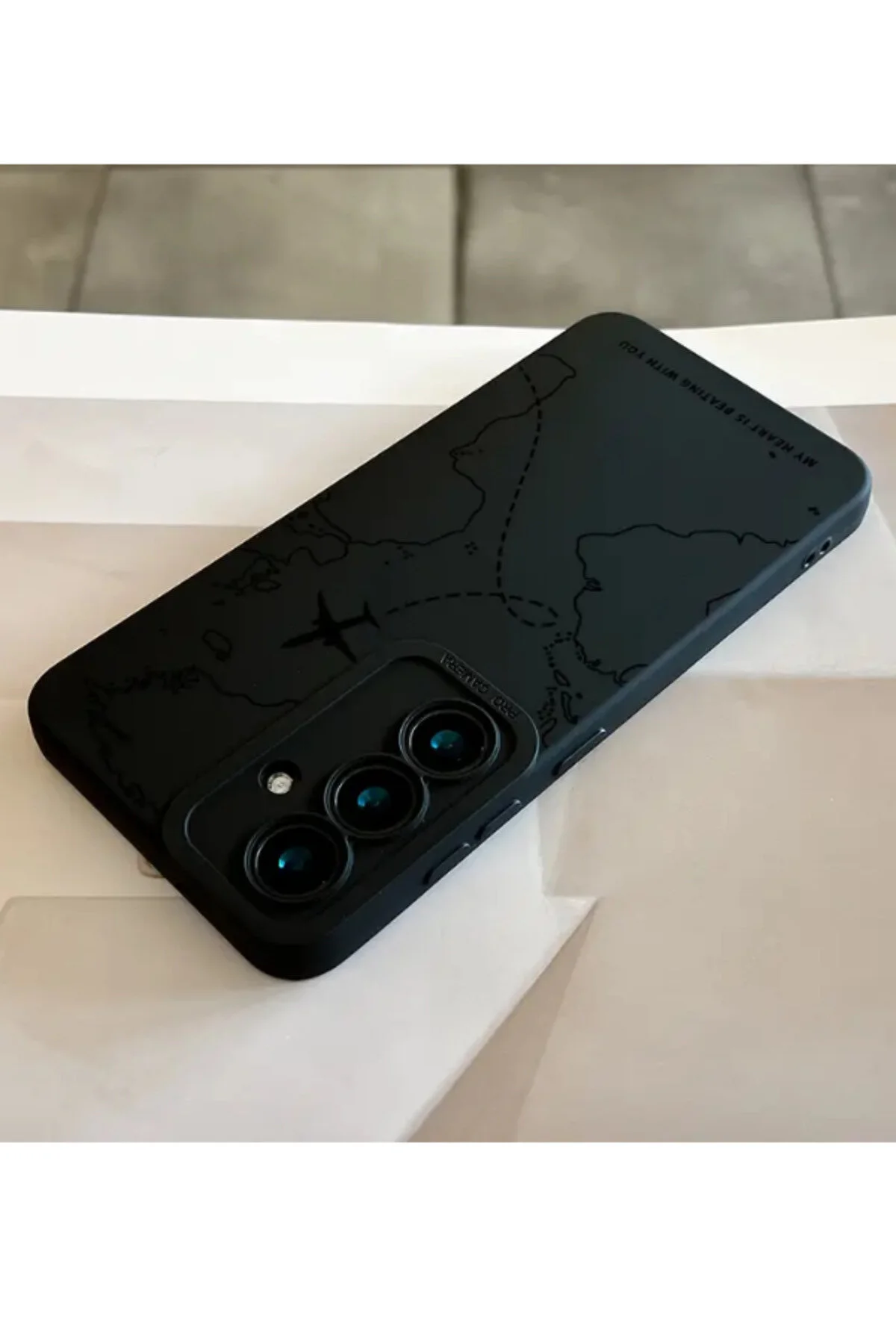 کاور و قاب سازگار با SAMSUNG A34 سیلیکونی نرم طرح نقشه مشکی KVK PRİVACY