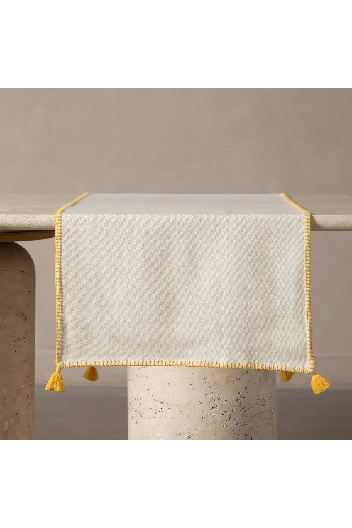 رانر و زیر بشقابی ORADEA TASSEL RUNNER HARDAL 45X145 Mudo Concept