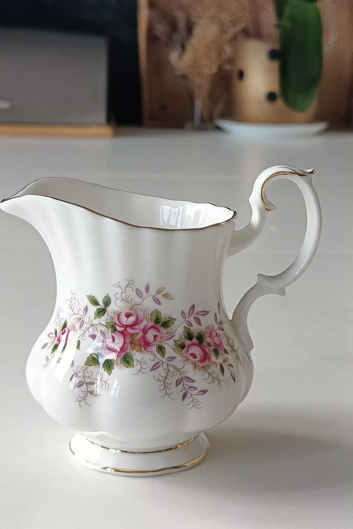 پارچ کوچک شیر پرسلن عتیقه اسطوخودوس 225 میلی لیتر Royal Albert
