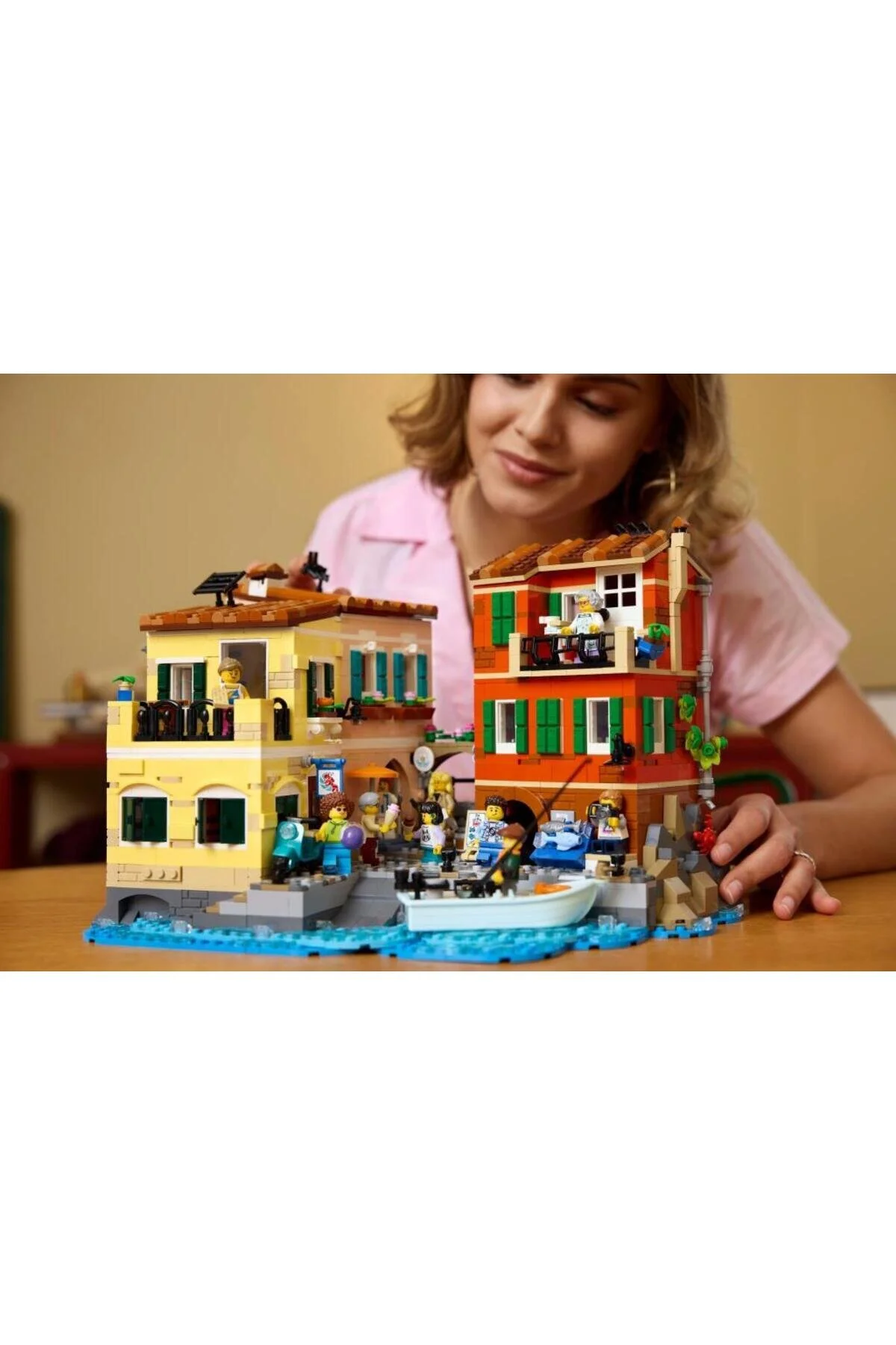 لگو و اسباب بازی های ساخت محور 21359 ریویرا ایتالیا از ترکیه LEGO