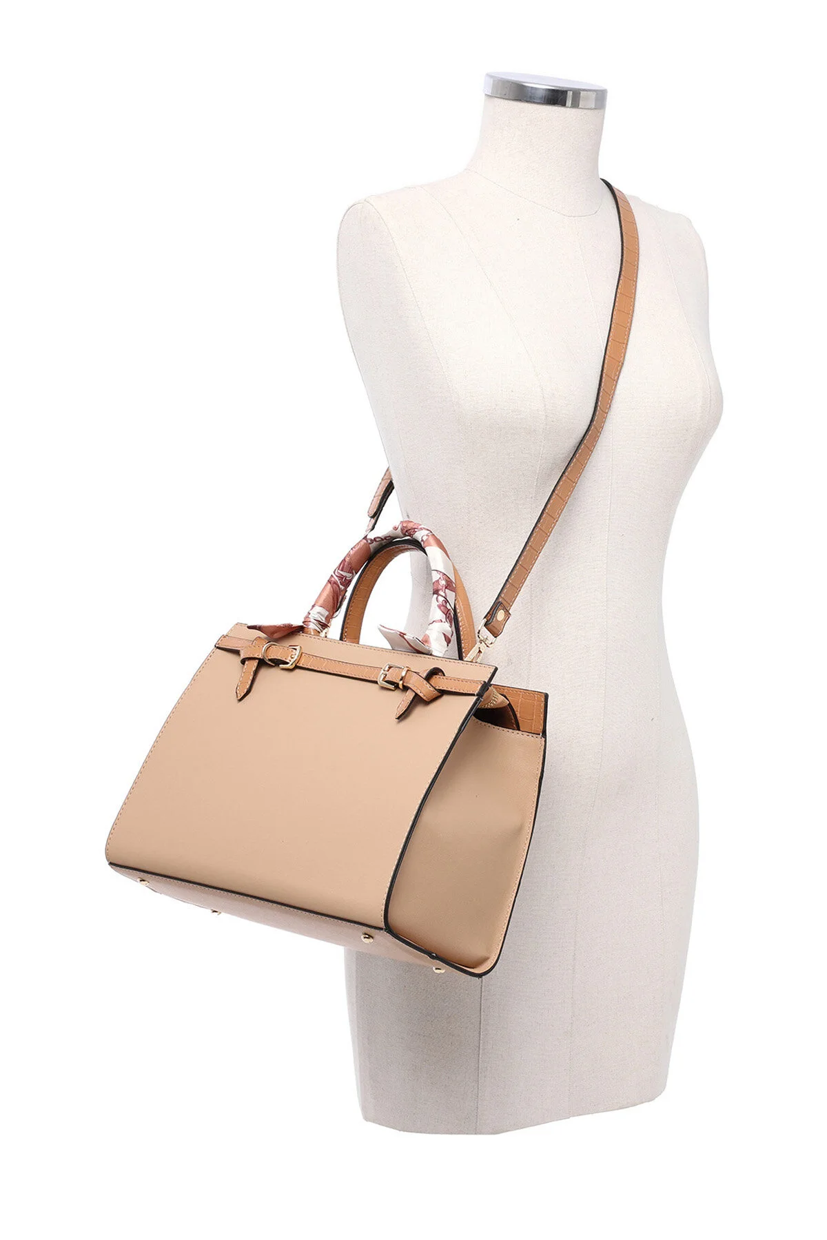 کیف شانه ای زنانه کرم 5FX Nine West