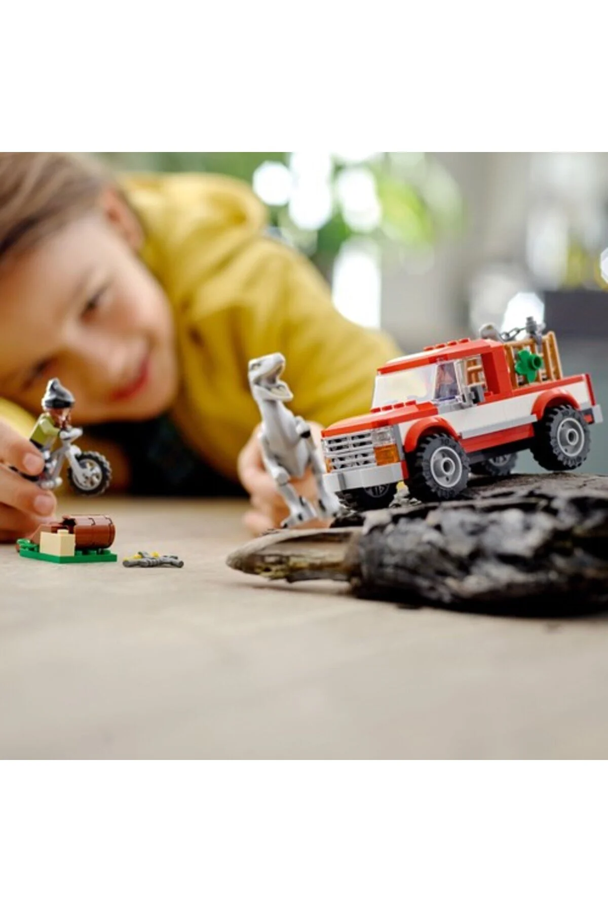 لگو و اسباب بازی های ساخت محور ® Jurassic World Blue and Beta Velociraptor Capture 76946 Toy Building Set 181 Pieces LEGO