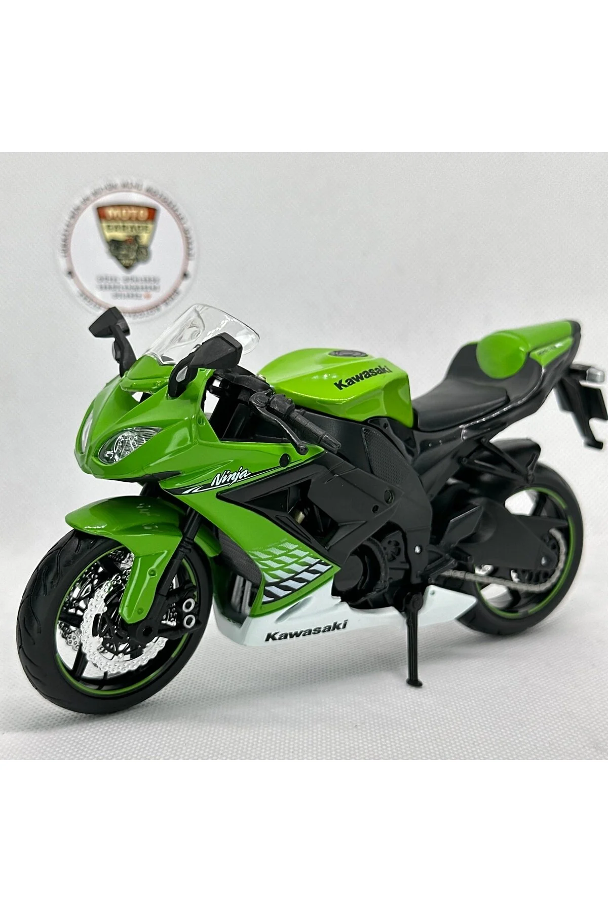 مدل خودرو موتورسیکلت KAWASAKI NINJA ZX 10R 1:12 DIECAST – فلزی دارای مجوز اورجینال Maisto Diecast