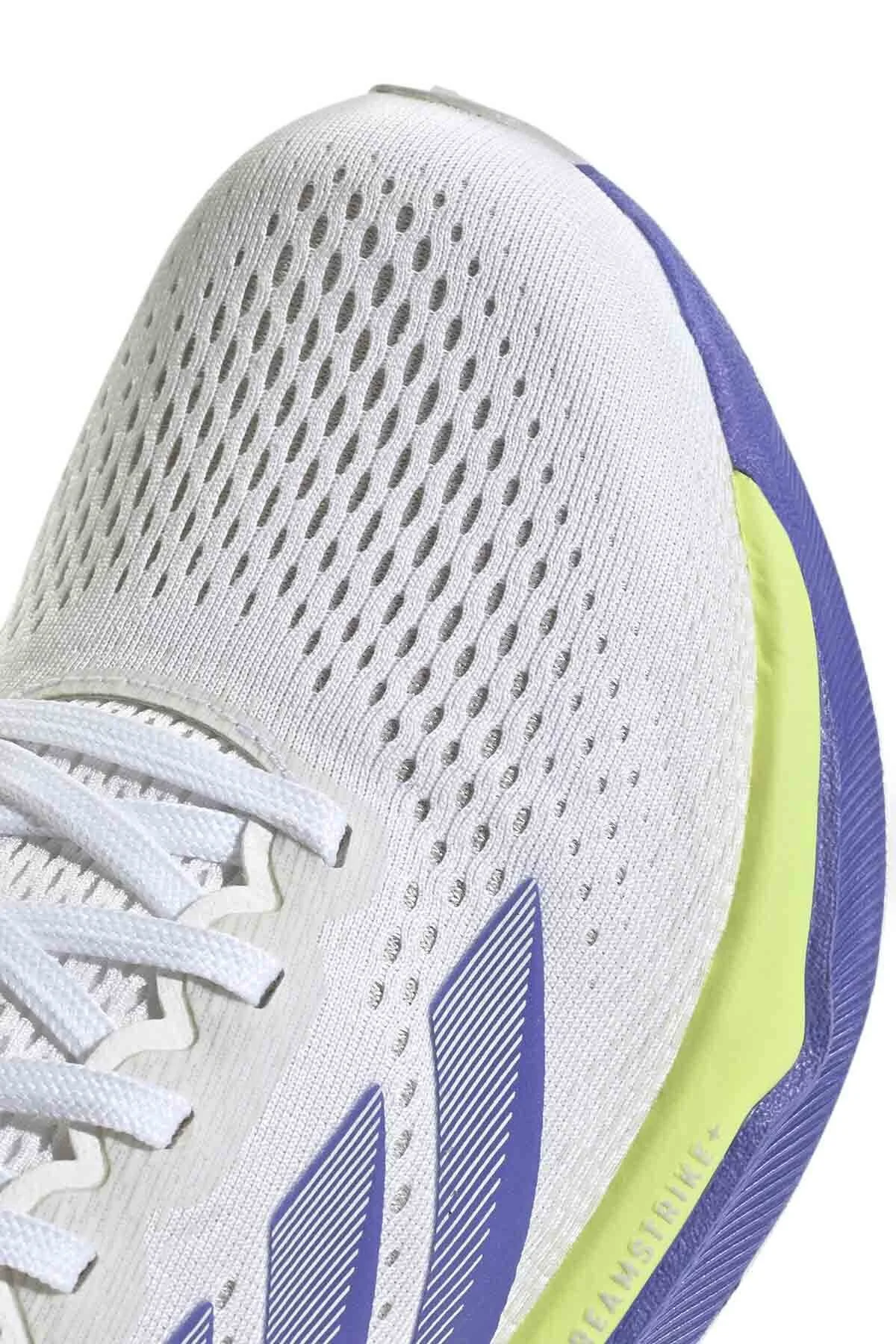 کفش دو و تمرین زنانه SUPERNOVA STRIDE 2 سفید پوست در حال رانینگ آدیداس adidas