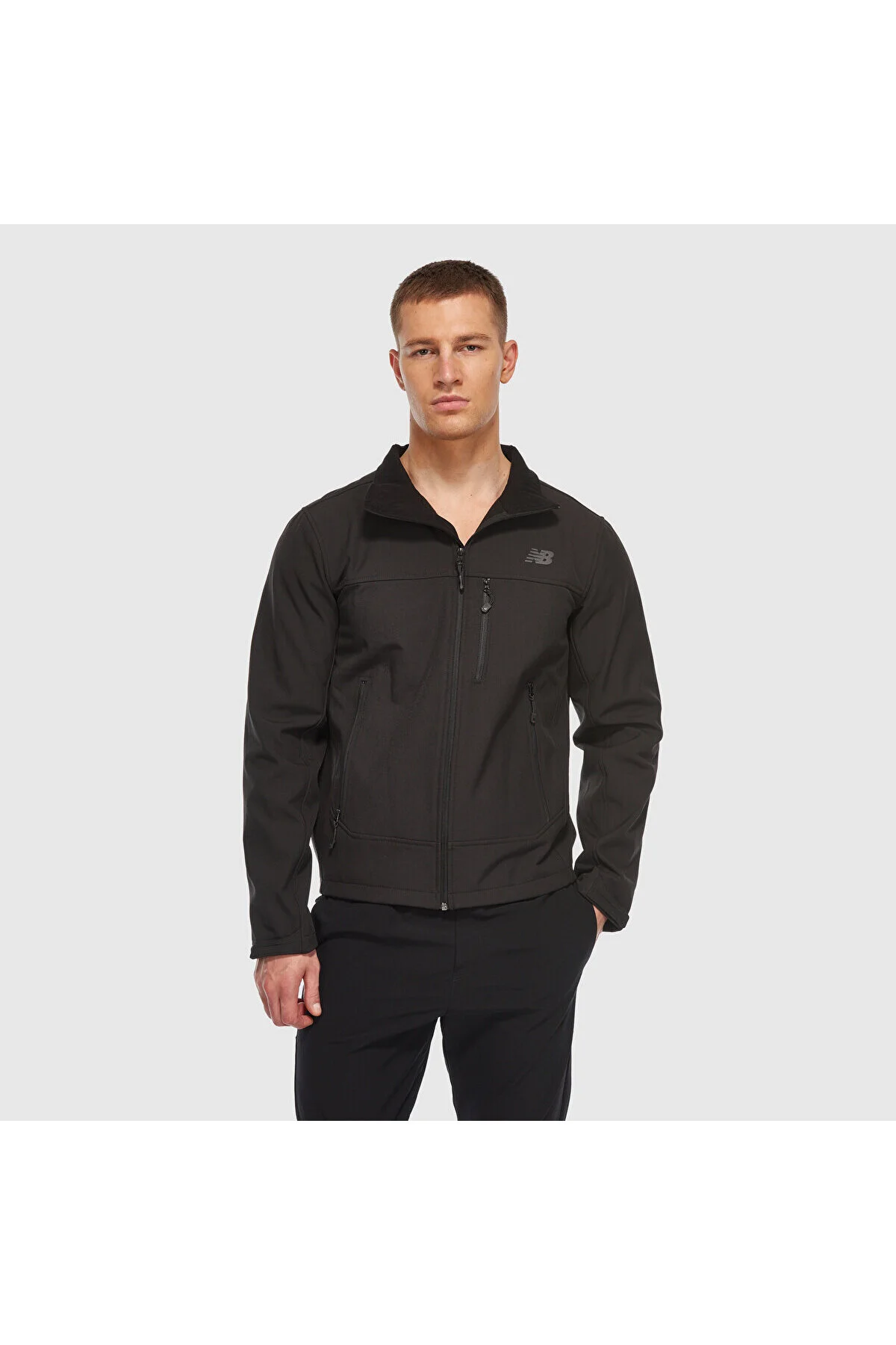بارانی و بادگیر ورزشی مشکی مردانه کت جلیقه سیاه New Balance