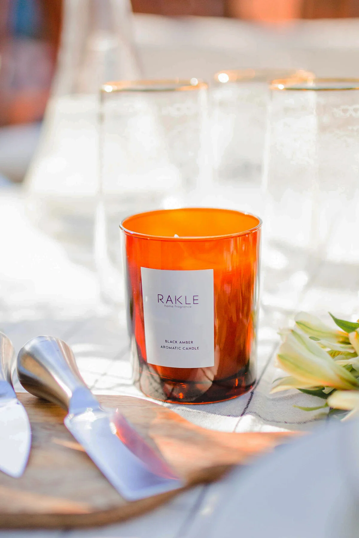 شمع و چراغ معطر کهربا 170 گرم Rakle