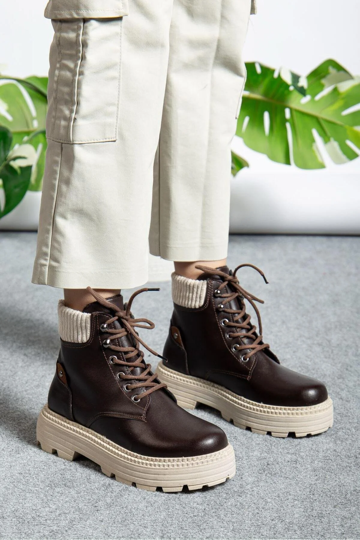 چکمه و بوت های رنگ قهوه ای تلخ فصل رابلا rabellashoes
