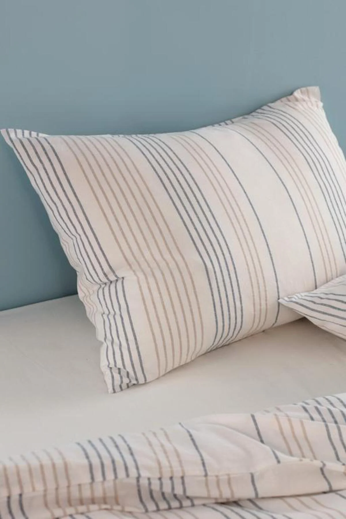 کاور لحاف دو نفره فصل جدید HENRI DOUBLE YARN COVER BEIGE ANTHRACIT Madame Coco