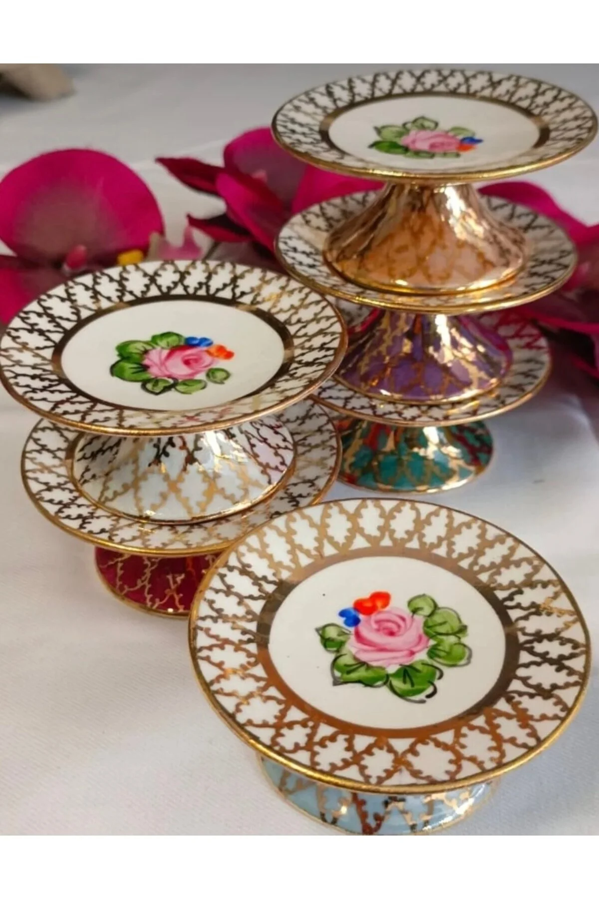 بشقاب ESTERHOMEDECOR 6 PORCELAIN PAINTING FOOT LOKUMLUK hediye