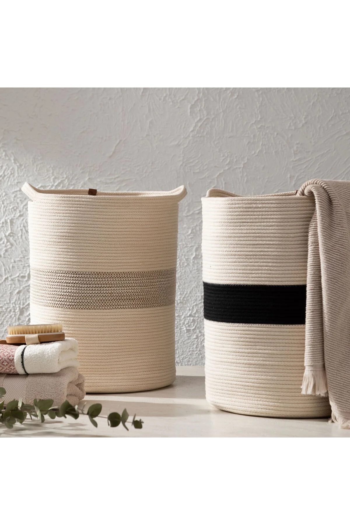 سبد رخت لباسشویی زهره سیاه ECRU 35X35X45 Mudo Concept