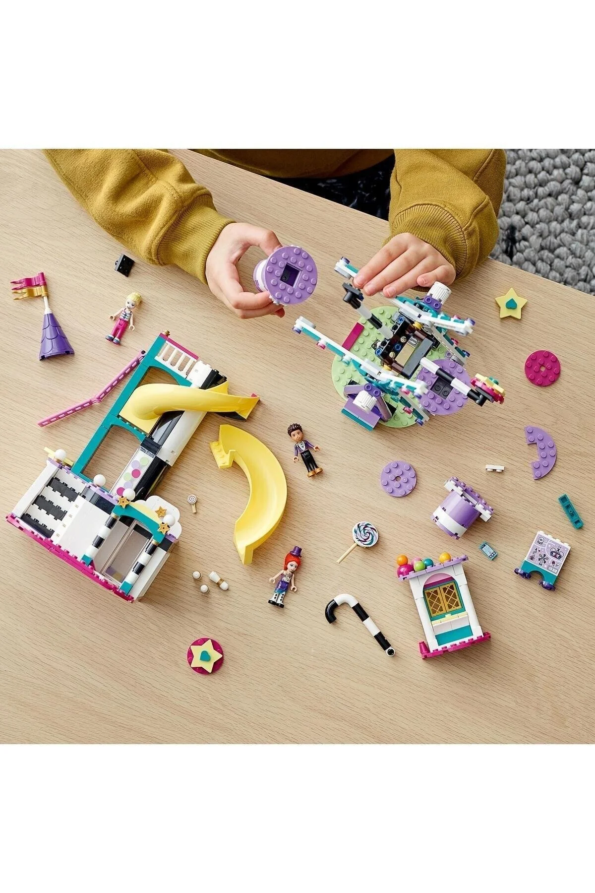 LEGO Friends Magic Wheel and Slide 41689 - مجموعه تم پارک تفریحی با 3 عروسک کوچک (545 قطعه)
