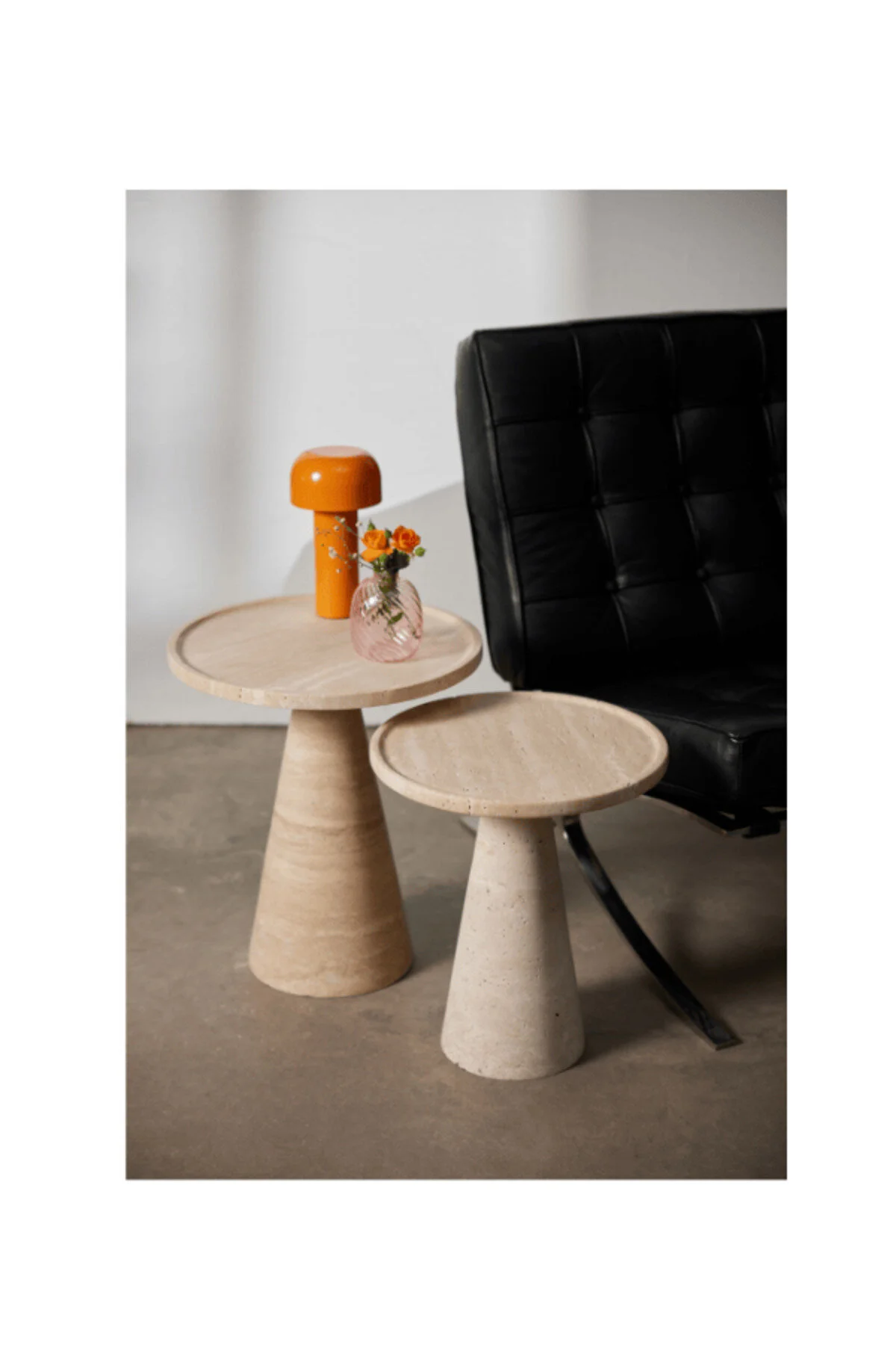 میزهای تودرتو زیگون میز قهوه مخروطی واقعی TRAVERTINE 2 اندازه Marmony Concept