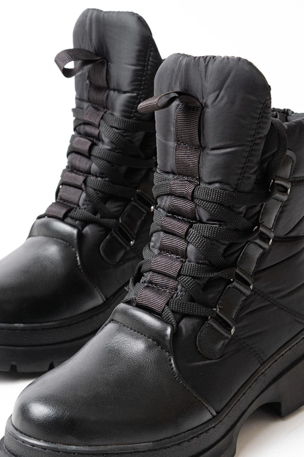 چکمه و بوت های برفی زنانه ضد آب ASM 083 مشکی توری Mida Shoes