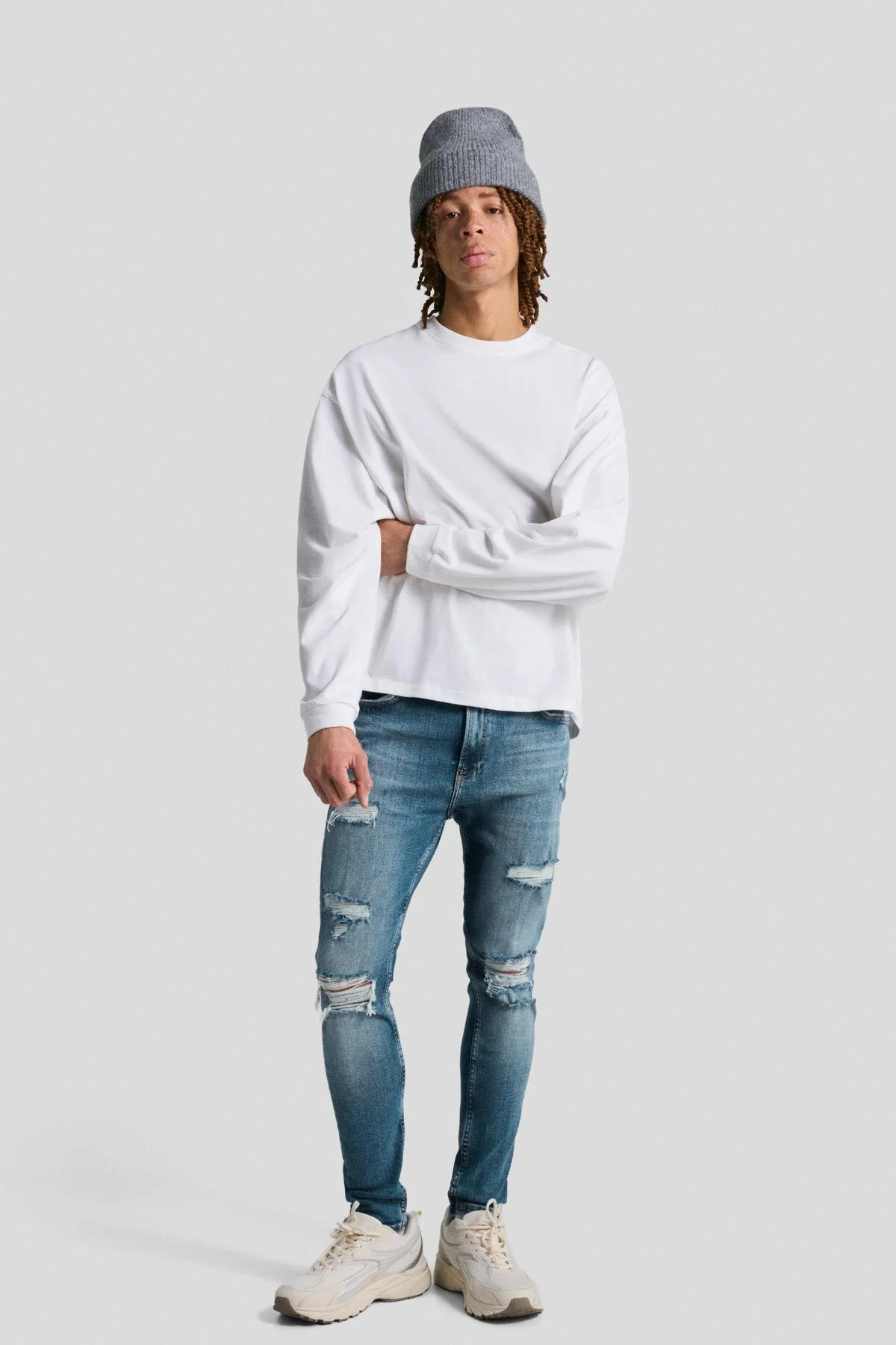 شلوار جین SUPERSKINNY JEAN پاره شده اورجینال Bershka