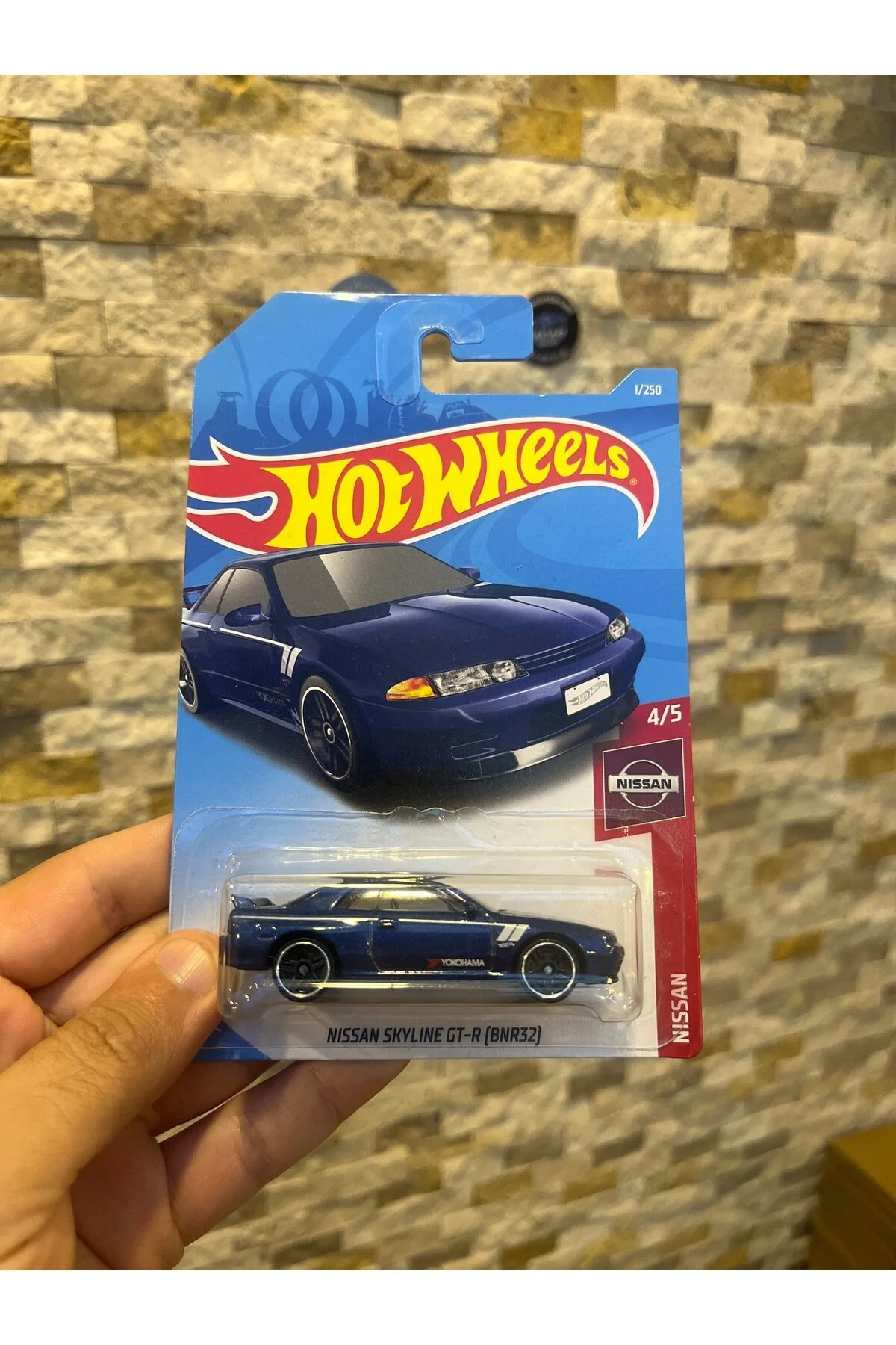 ماشین اسباب بازی نیسان اسکای لاین GTR R32 از ترکیه HOT WHEELS