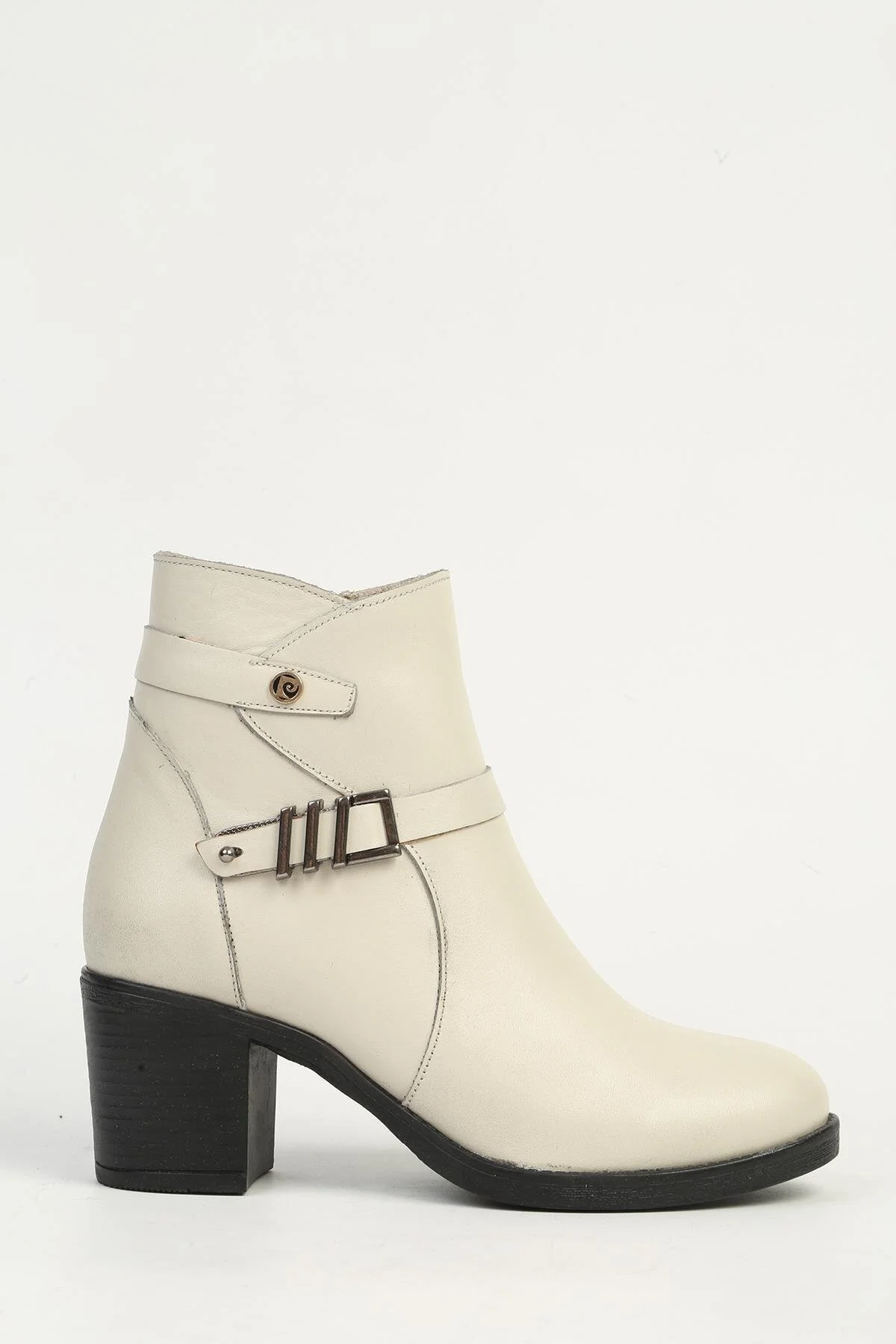 چکمه و بوت زنانه کرم اورجینال Pierre Cardin