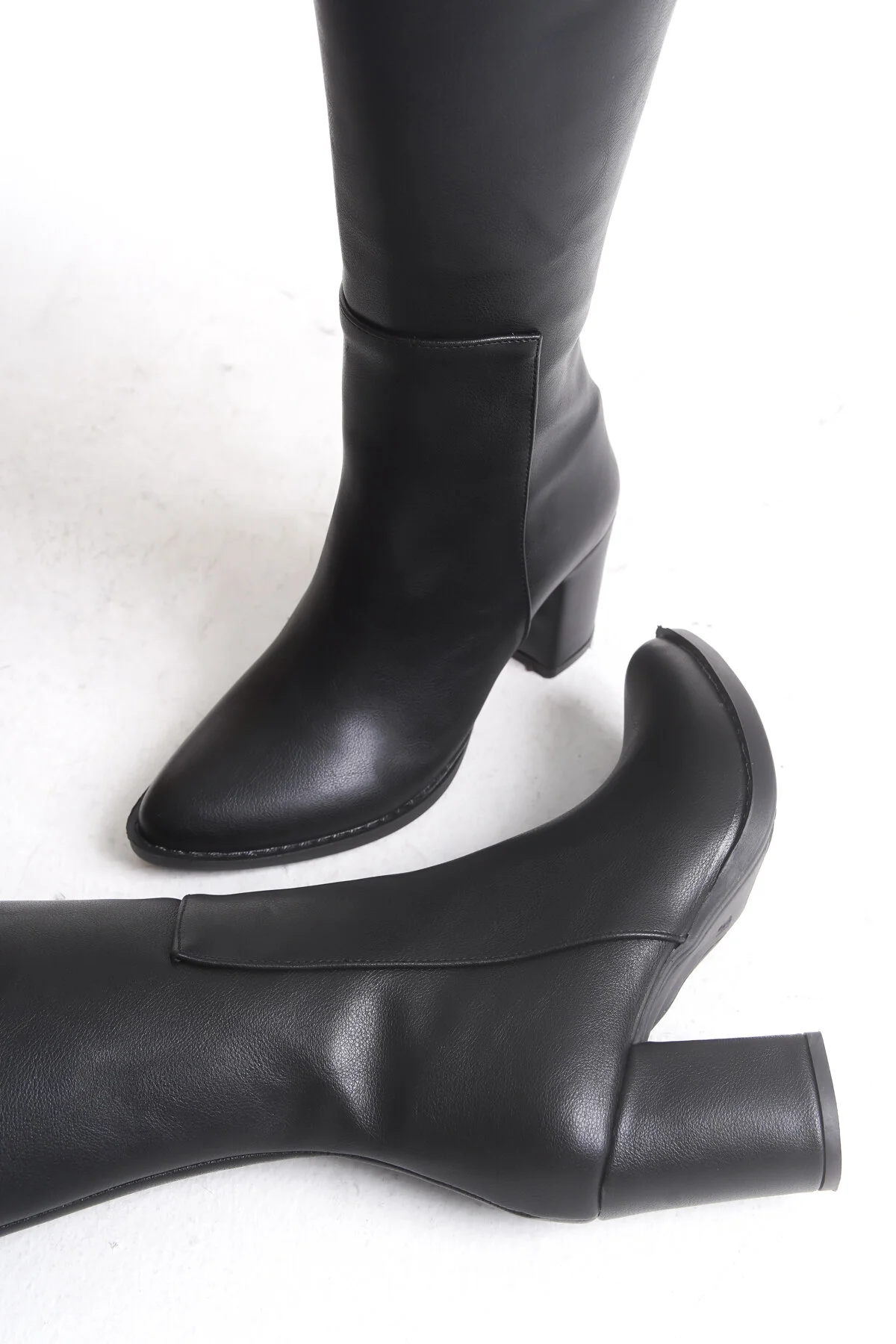 چکمه های پاشنه ضخیم زنانه Liza Shoes