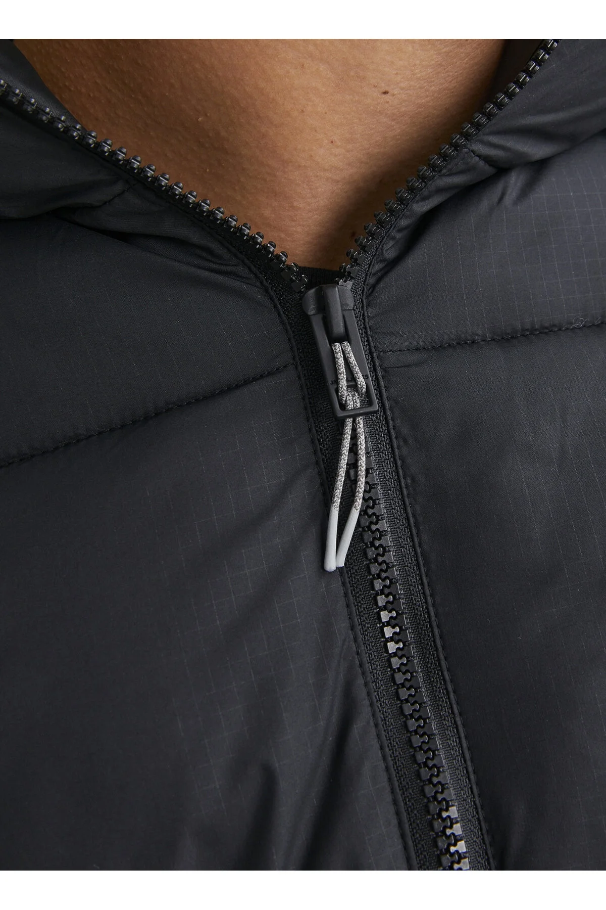 کاپشن کت مردانه مشکی 12238878 JORSTEAD PUFFER ژاکت Jack & Jones