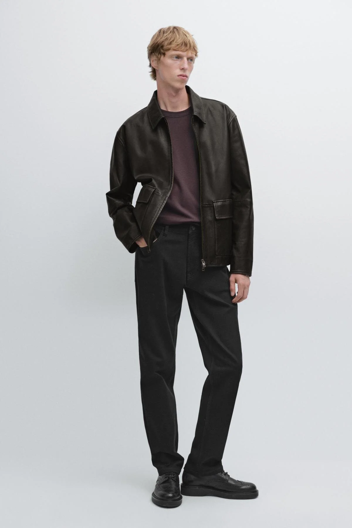 شلوار جین متناسب با ژان اورجینال Massimo Dutti