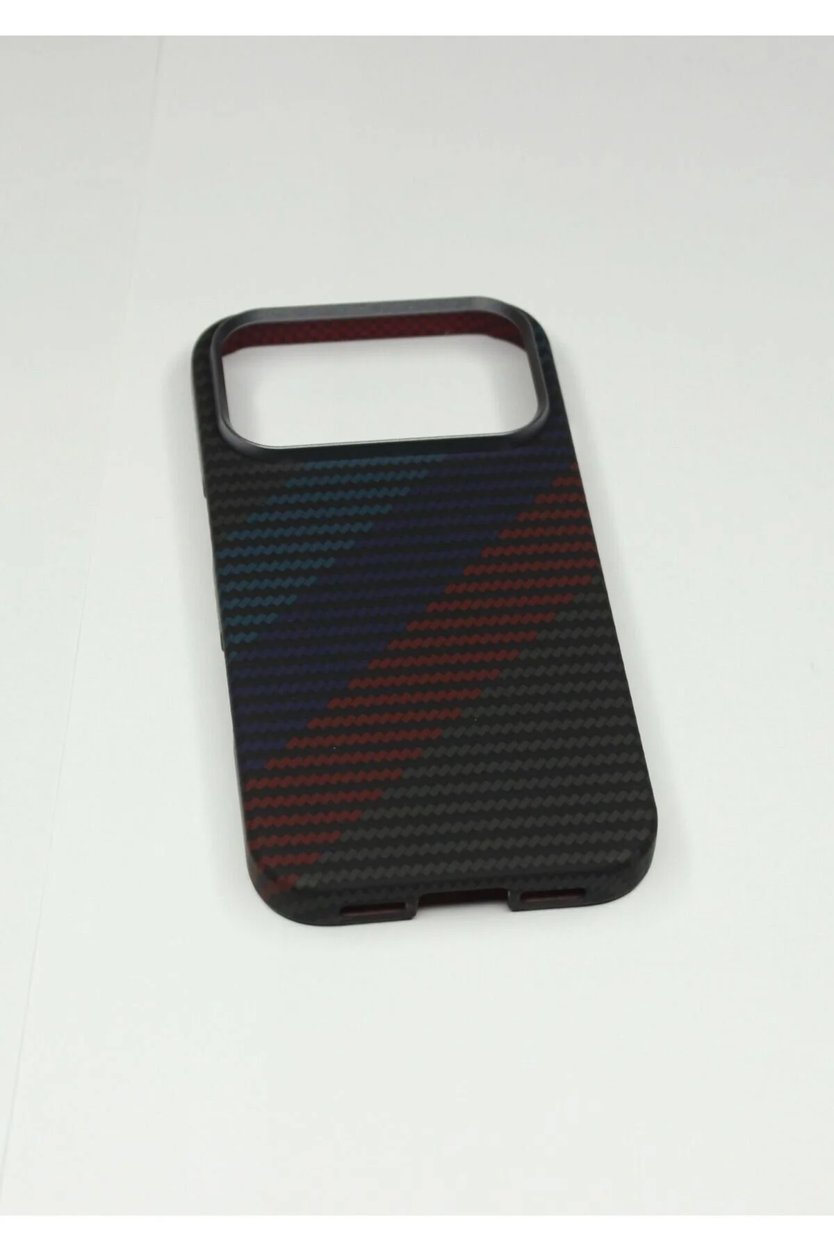 کاور و قاب گوشی IPHONE 17 PRO با پوشش کربن کولار ممتاز Knit