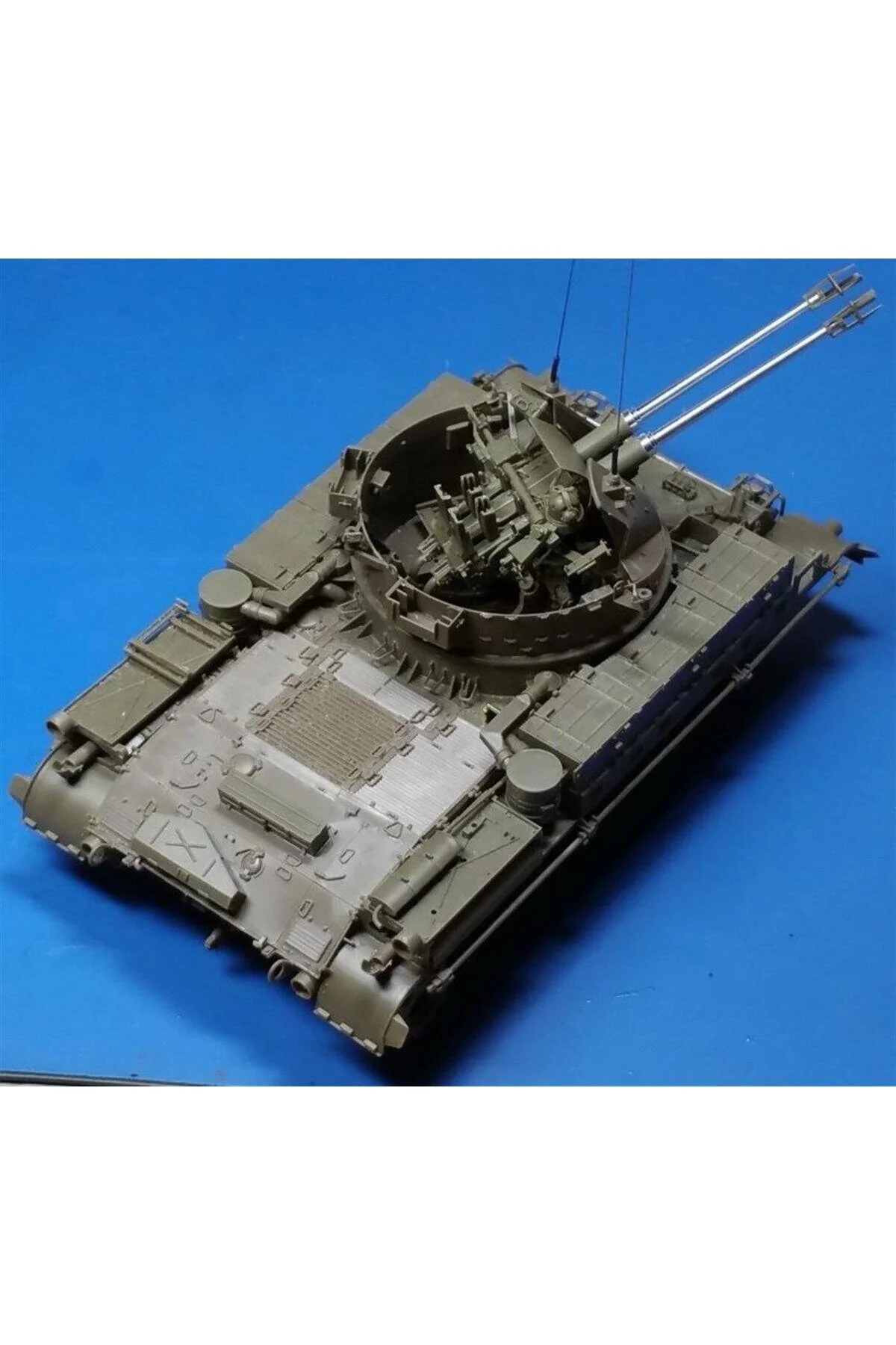 ماکت 1 35 آلمانی M 42 A1 TANK AFV Club