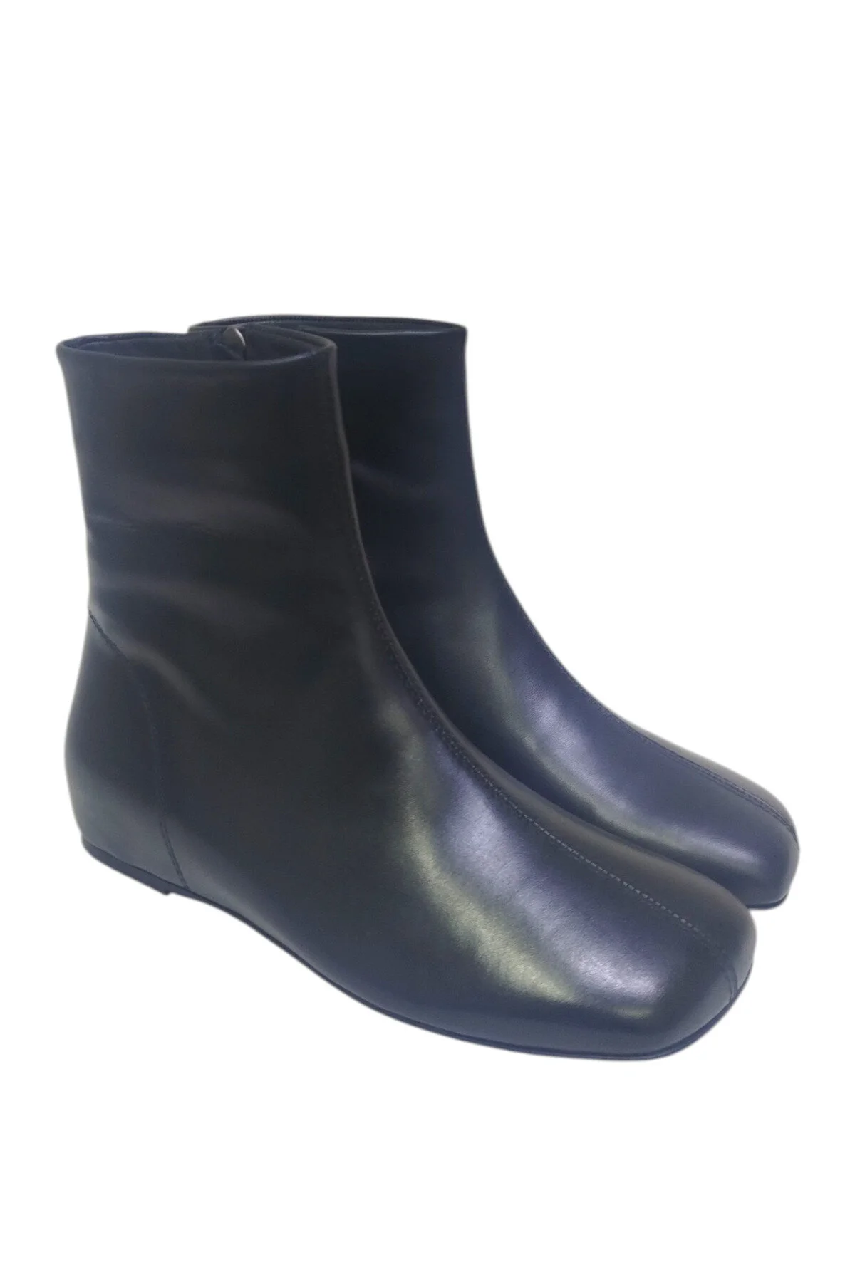 چکمه و بوت کفش زنانه مشکی چرم اصل های زیپ دار با کف پنجه مربعی وسترن دیلی DRY DRY SHOES