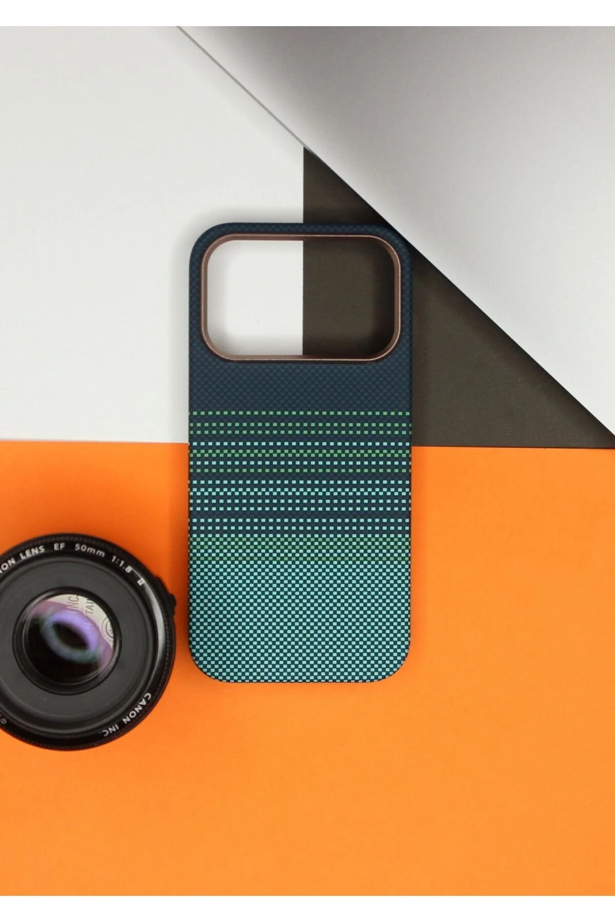 کاور و قاب گوشی IPHONE 17 PRO با پوشش کربن کولار ممتاز Knit