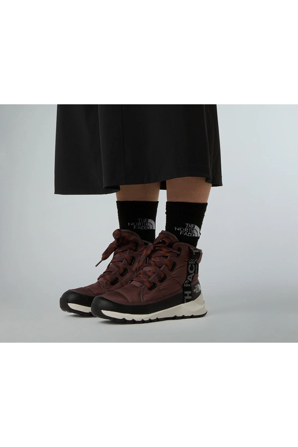 چکمه برفی های زنانه بنددار W THERMOBALL LACE UP نورث فیس The North Face