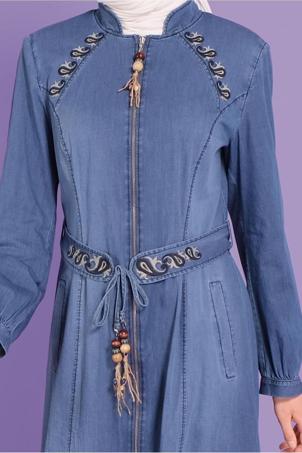 مانتوی بلند پوشیده آبی زنانه جین قوس دار دوزی شده 10390 آلوینا Alvina