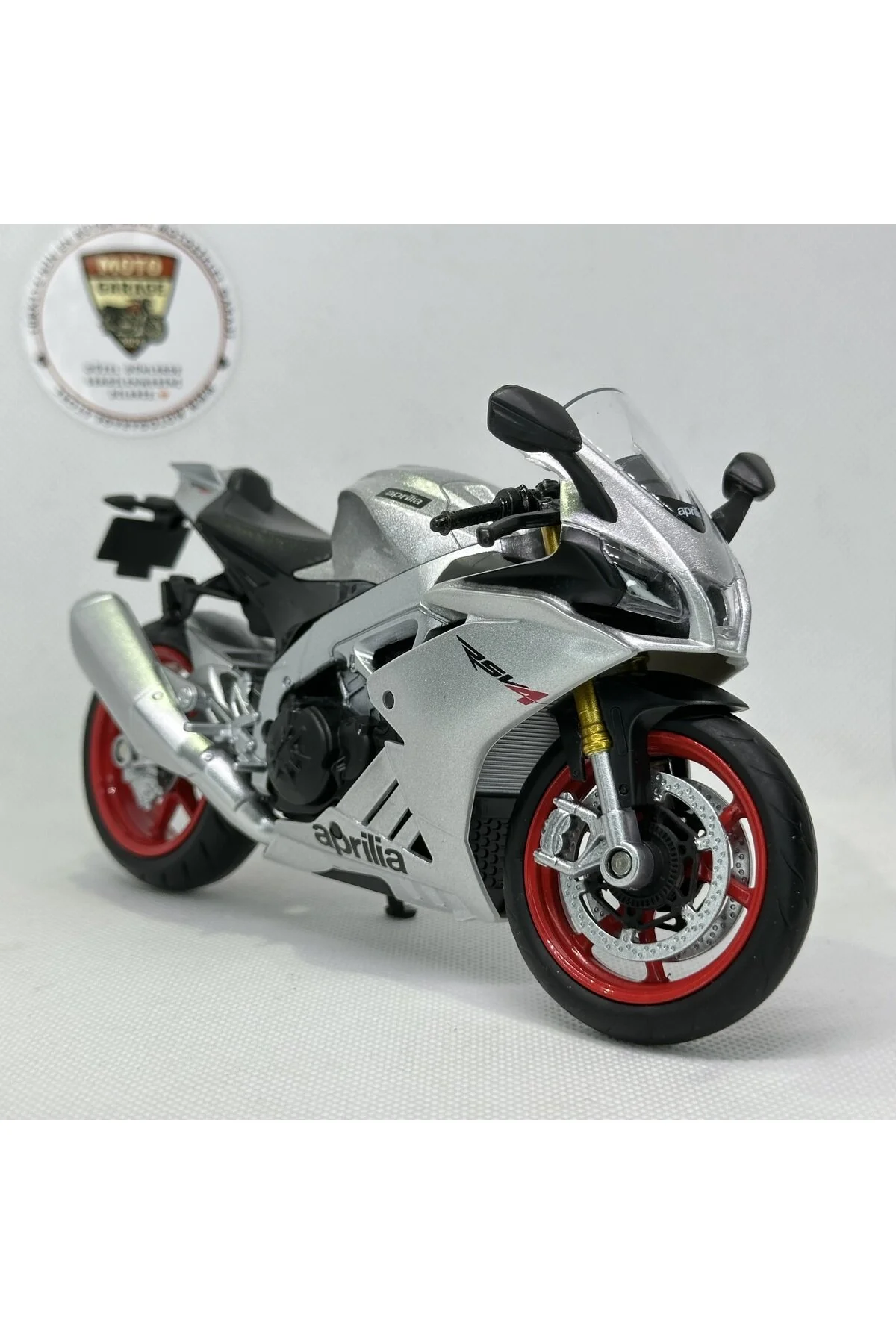 مدل خودرو APRILIA RSV4 RR1000 موتورسیکلت دیکست 1:12 – اسباب بازی و مجسمه فلزی مجاز اورجینال MotoGarage