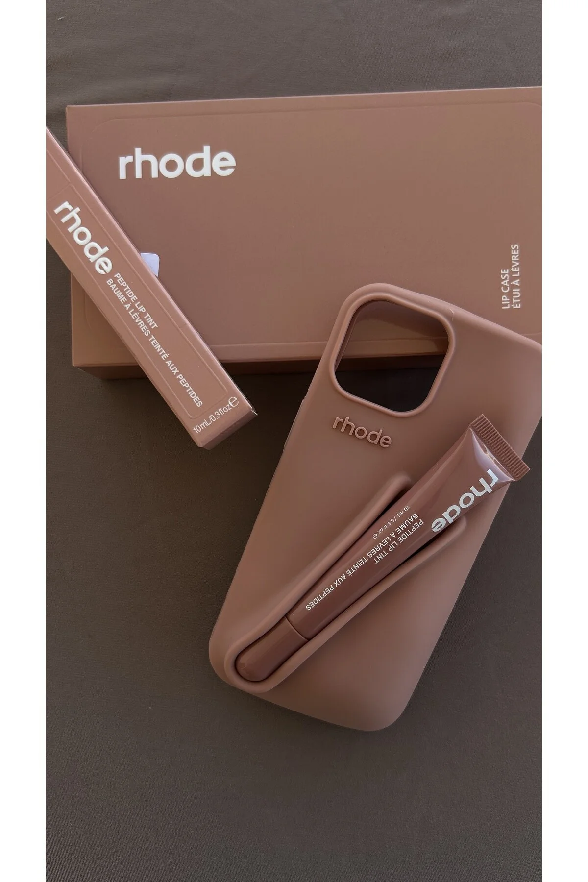 کاور و قاب RHODE CASE + TOAST LIPSTICK سازگار با آیفون 13 14 15 StoreCase