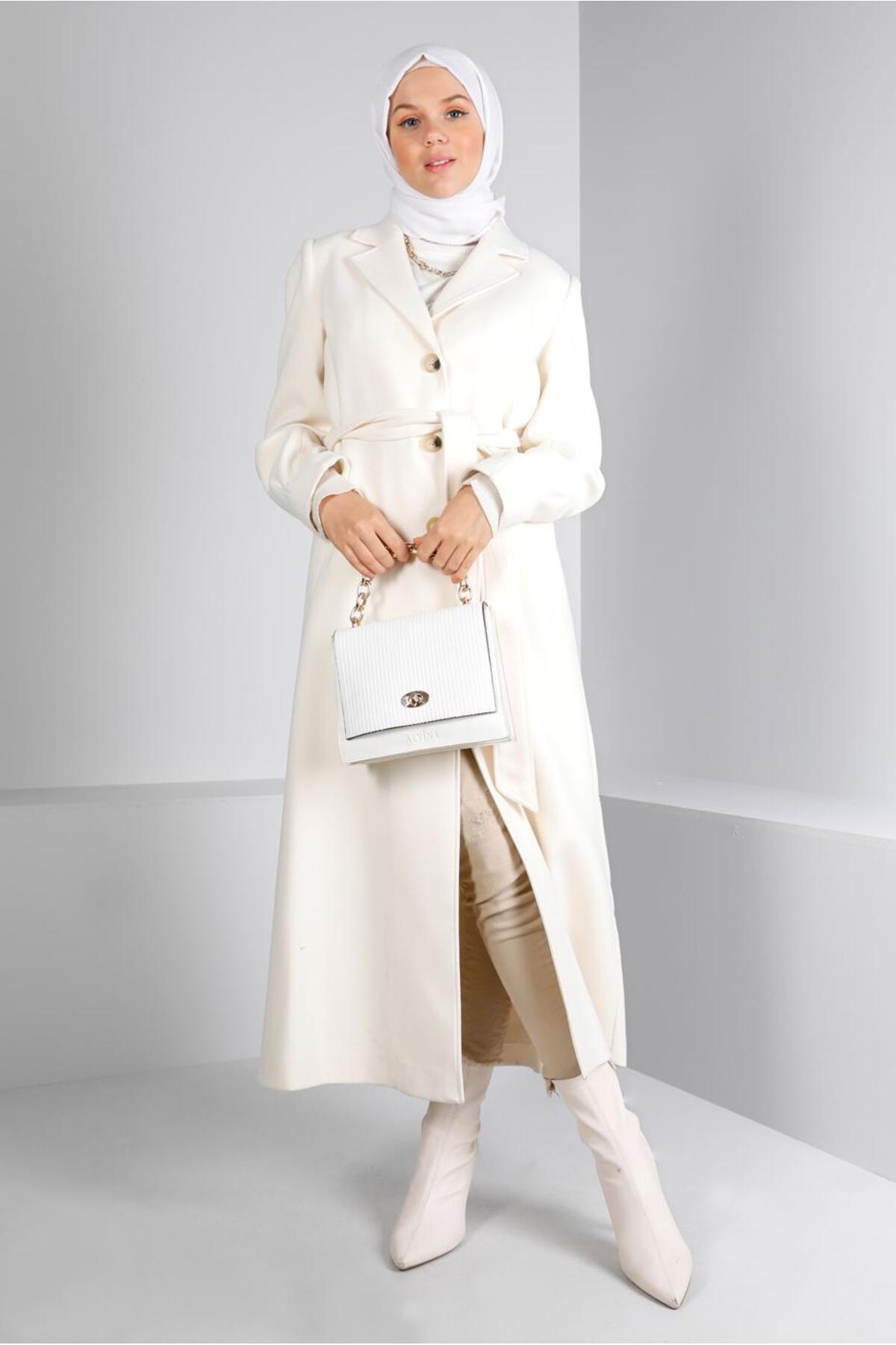 کت سفید زنانه مانتوی کمربند دکمه ای 90345 آلوینا Alvina