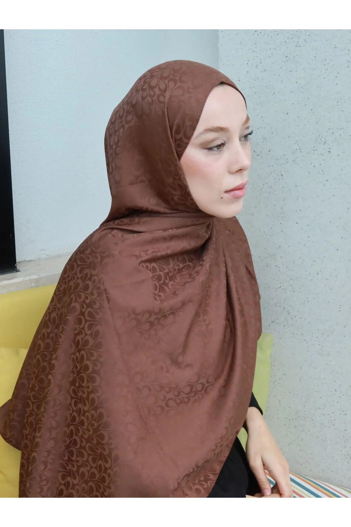 شال طرح نوا سری ژاکارد ابریشمی Modakaşmir