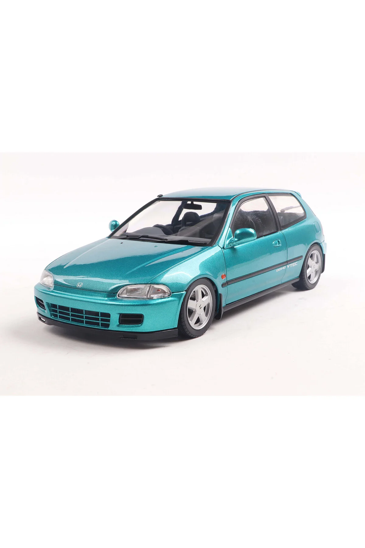مدل خودرو 1:18 1991 هوندا سیویک EG6 اورجینال Solido