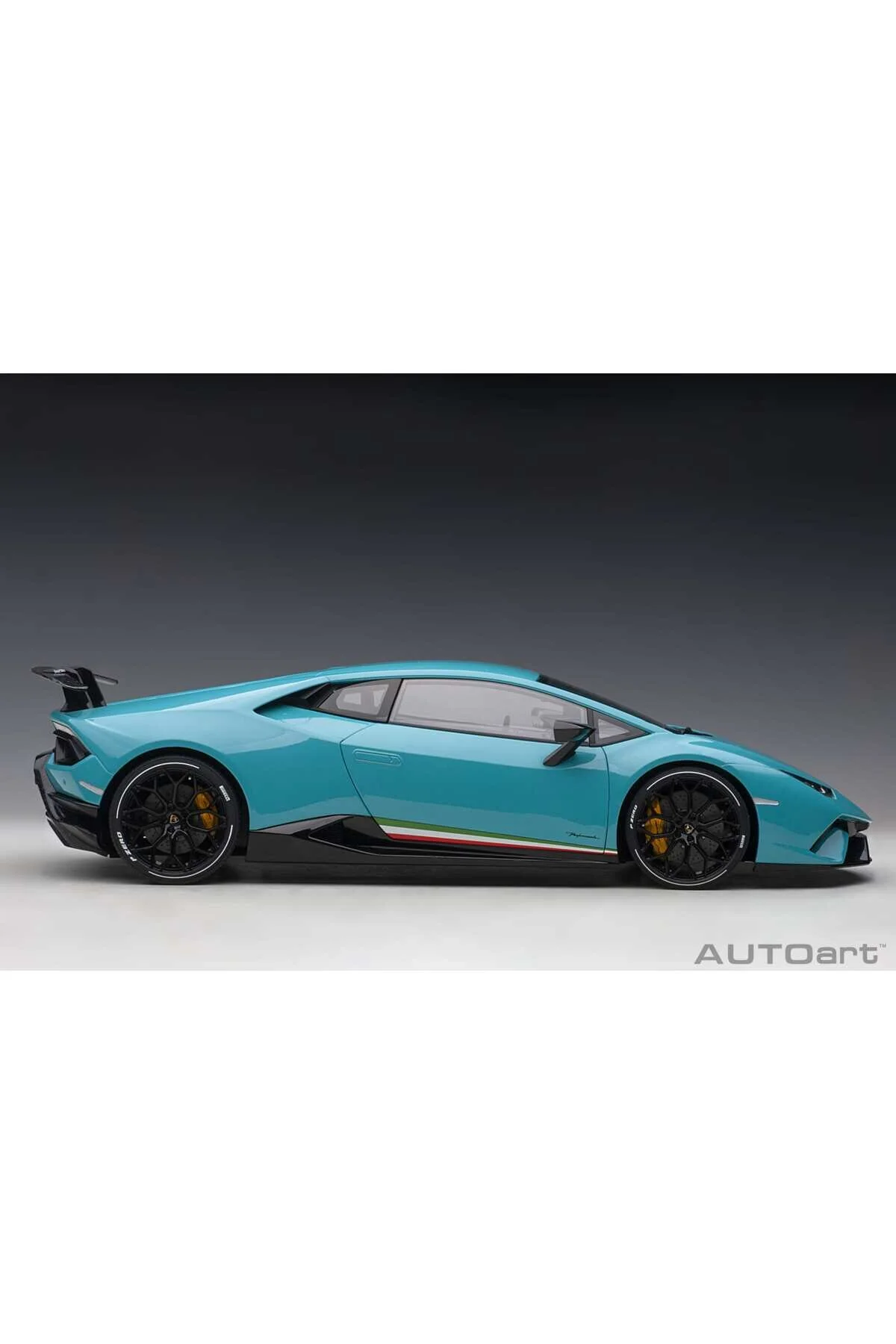 مدل خودرو 1:12 LAMBORGHINI HURACÁN PERFORMANTE 2017 BLU GLAUCO 12077 | ماشین اورجینال autoart