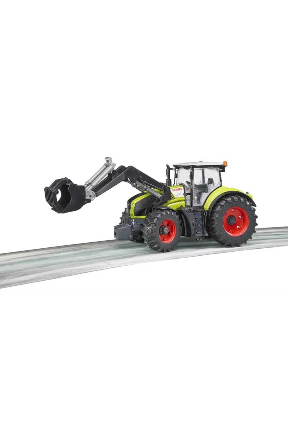 ماشین اسباب بازی CLASS AXION 950 تراکتور BUCKED BR03013 Bruder