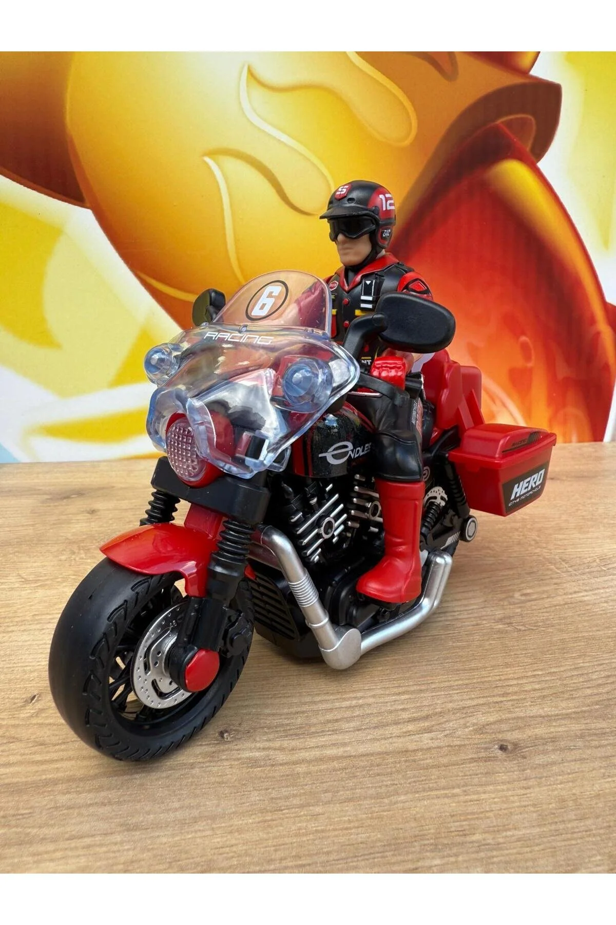 ماشین اسباب بازی جعبه صدا و سبک موتور سیکلت مرد مسابقه پلاستیکی نشکن scntoys